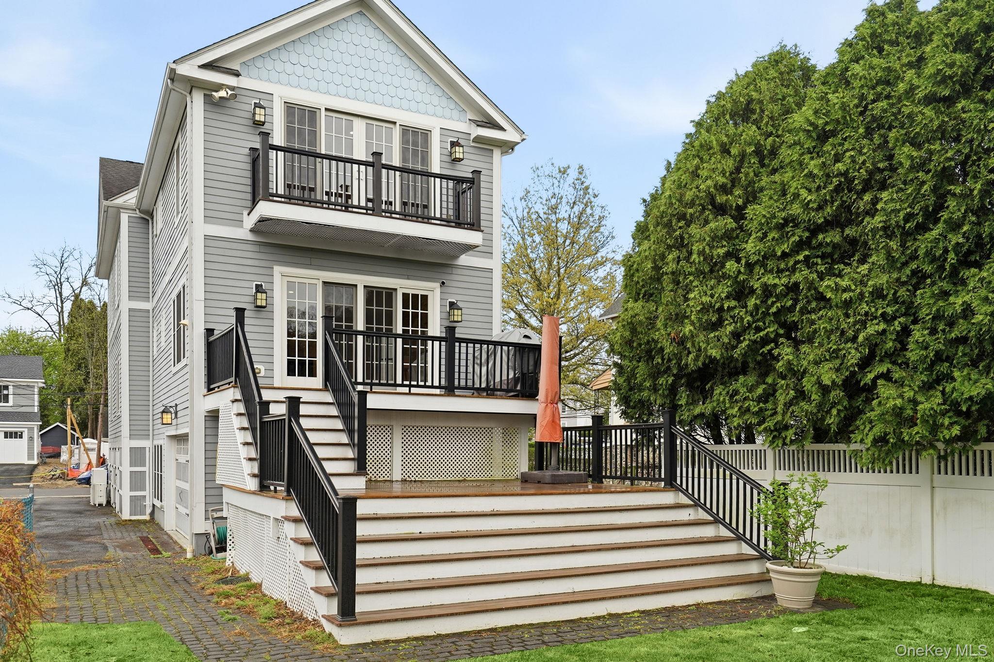 228 Central Avenue