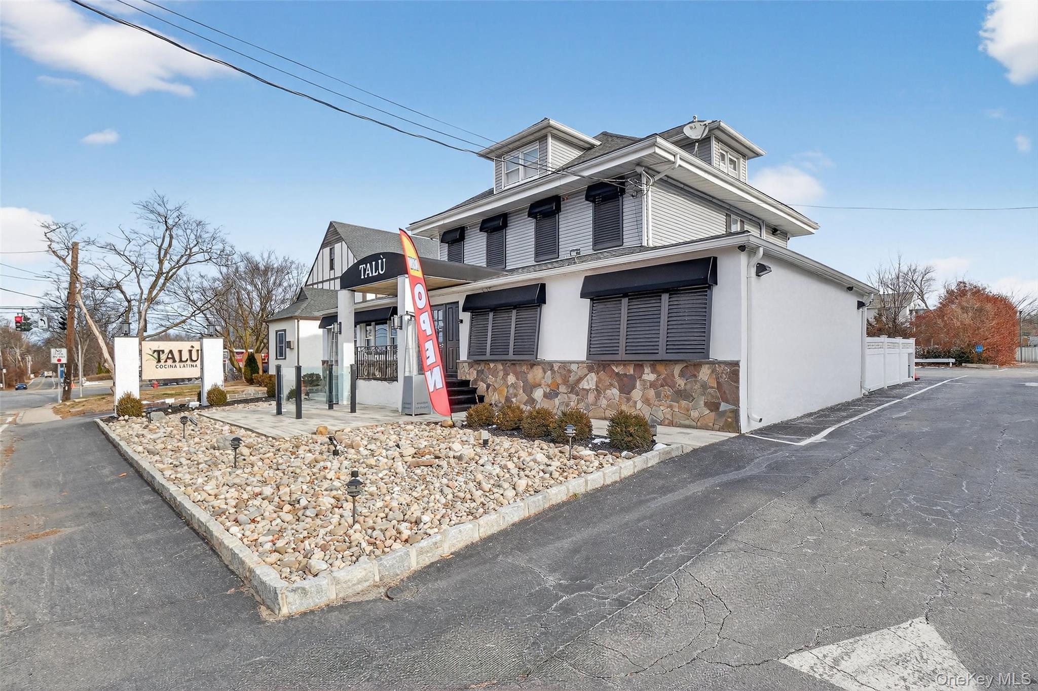 3436 Lexington Avenue