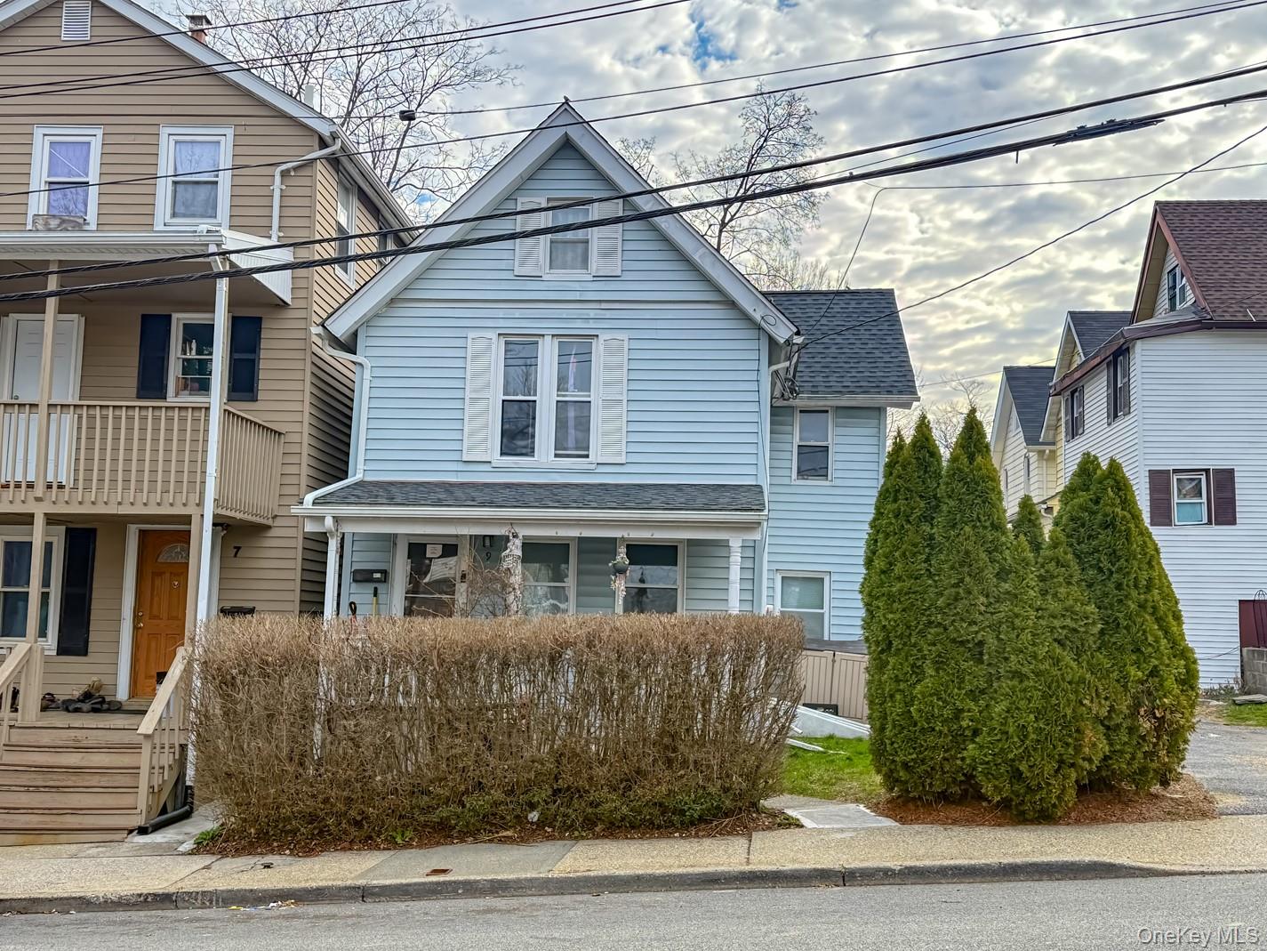 9 Armstrong Avenue