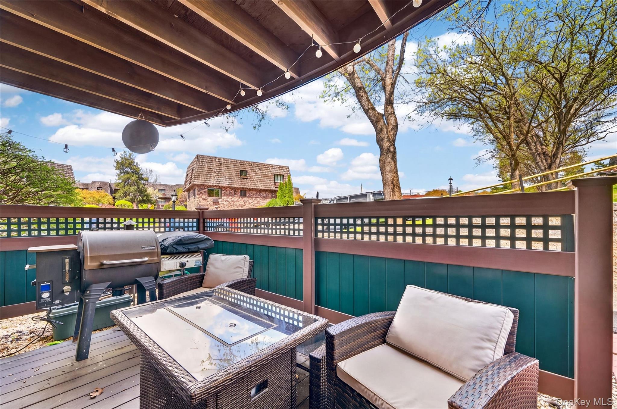3 Briarcliff Drive