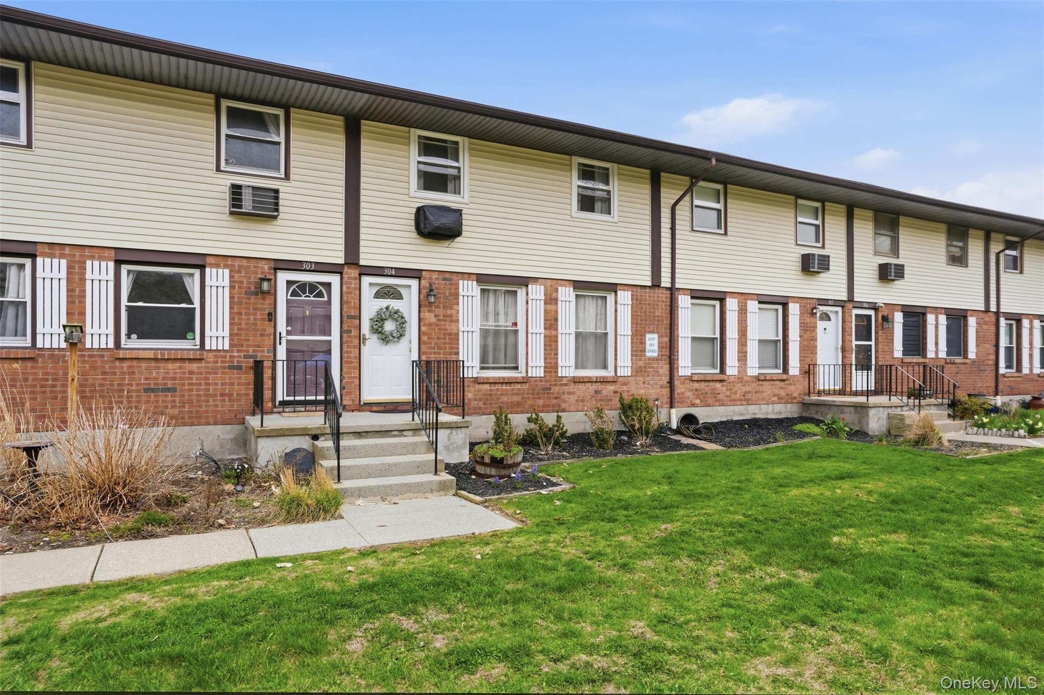 304 Parr Meadow Drive