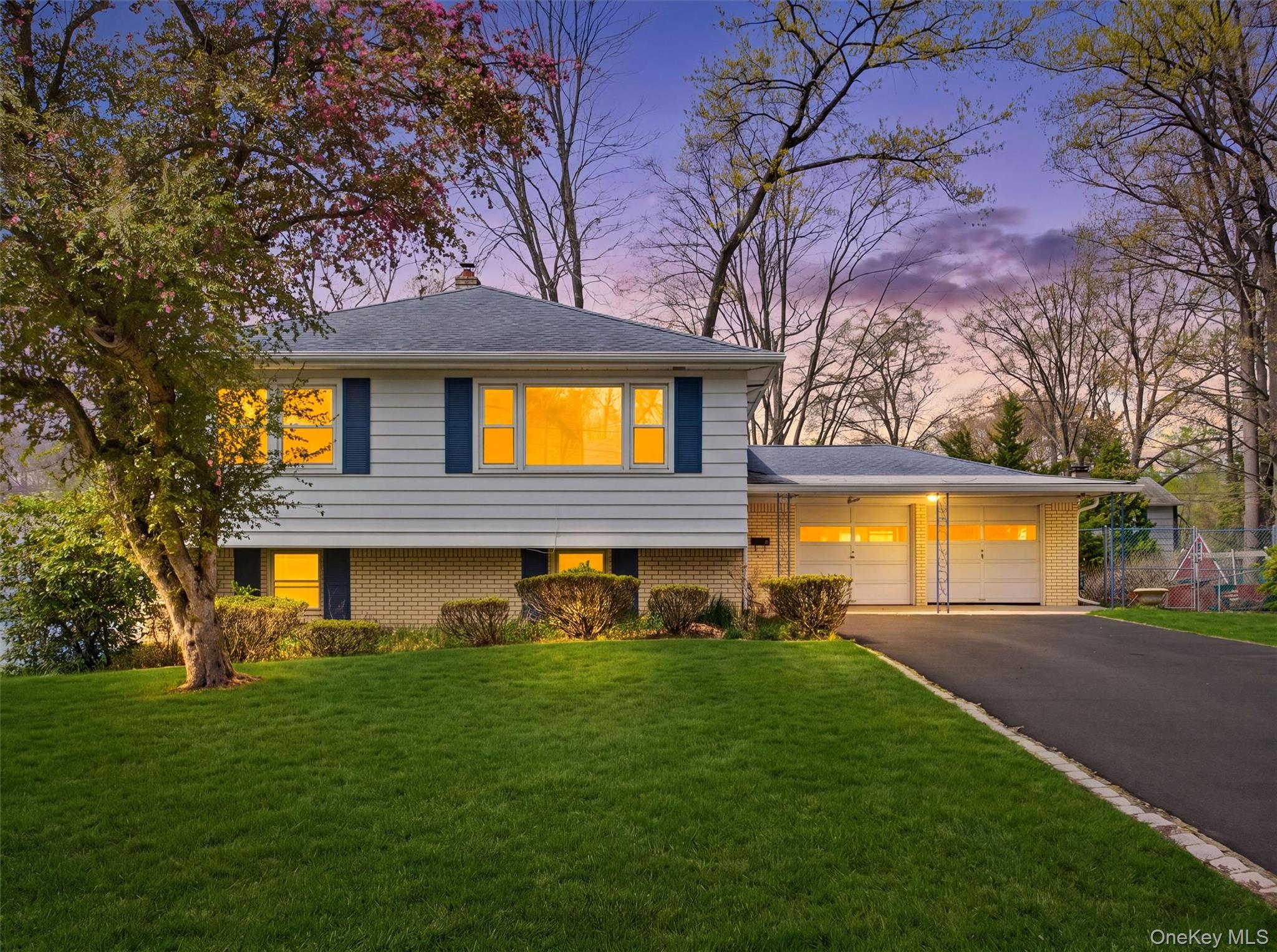 11 Willow Drive