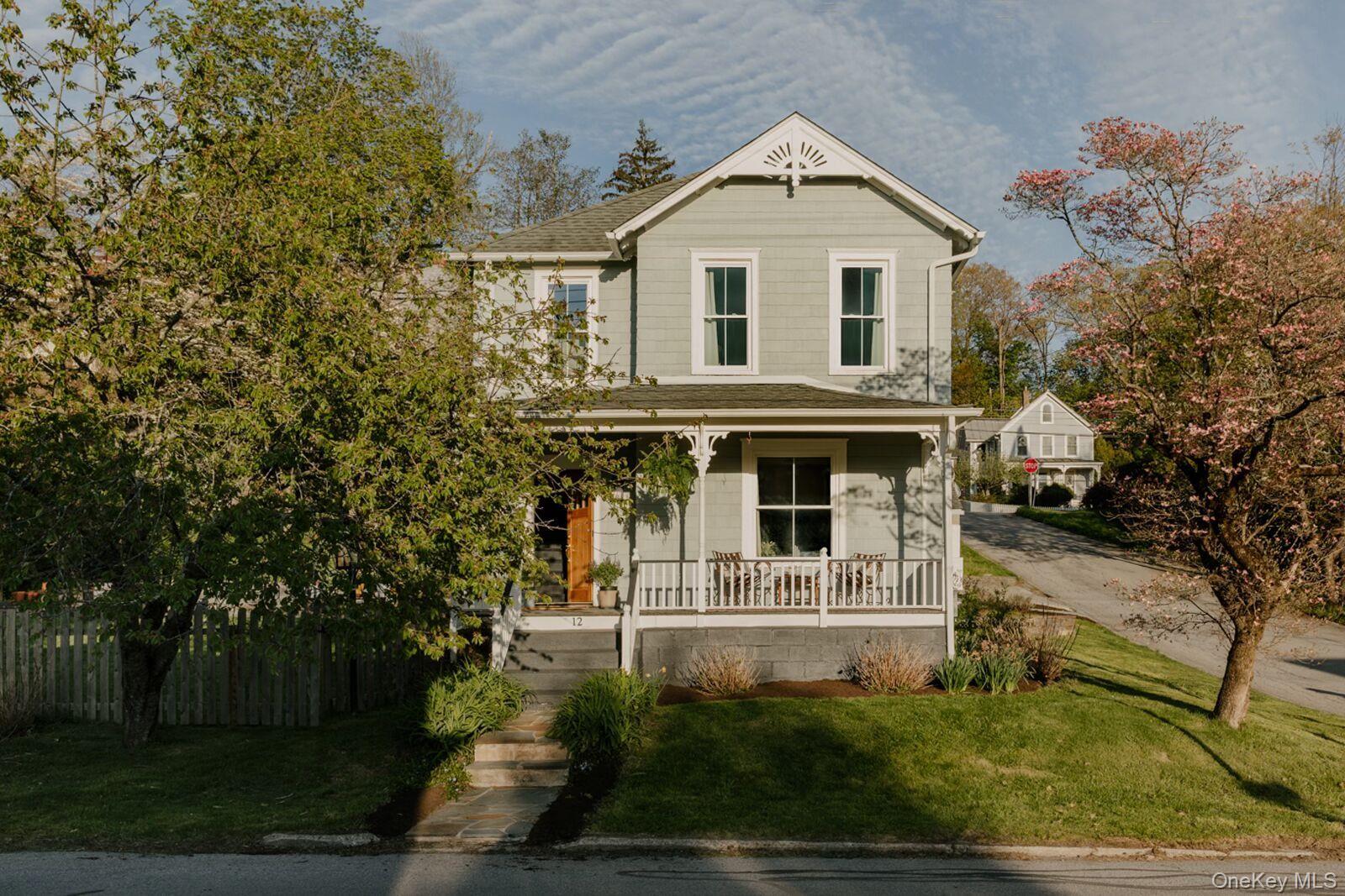 12 Charles Street