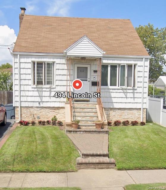 494 Lincoln Street