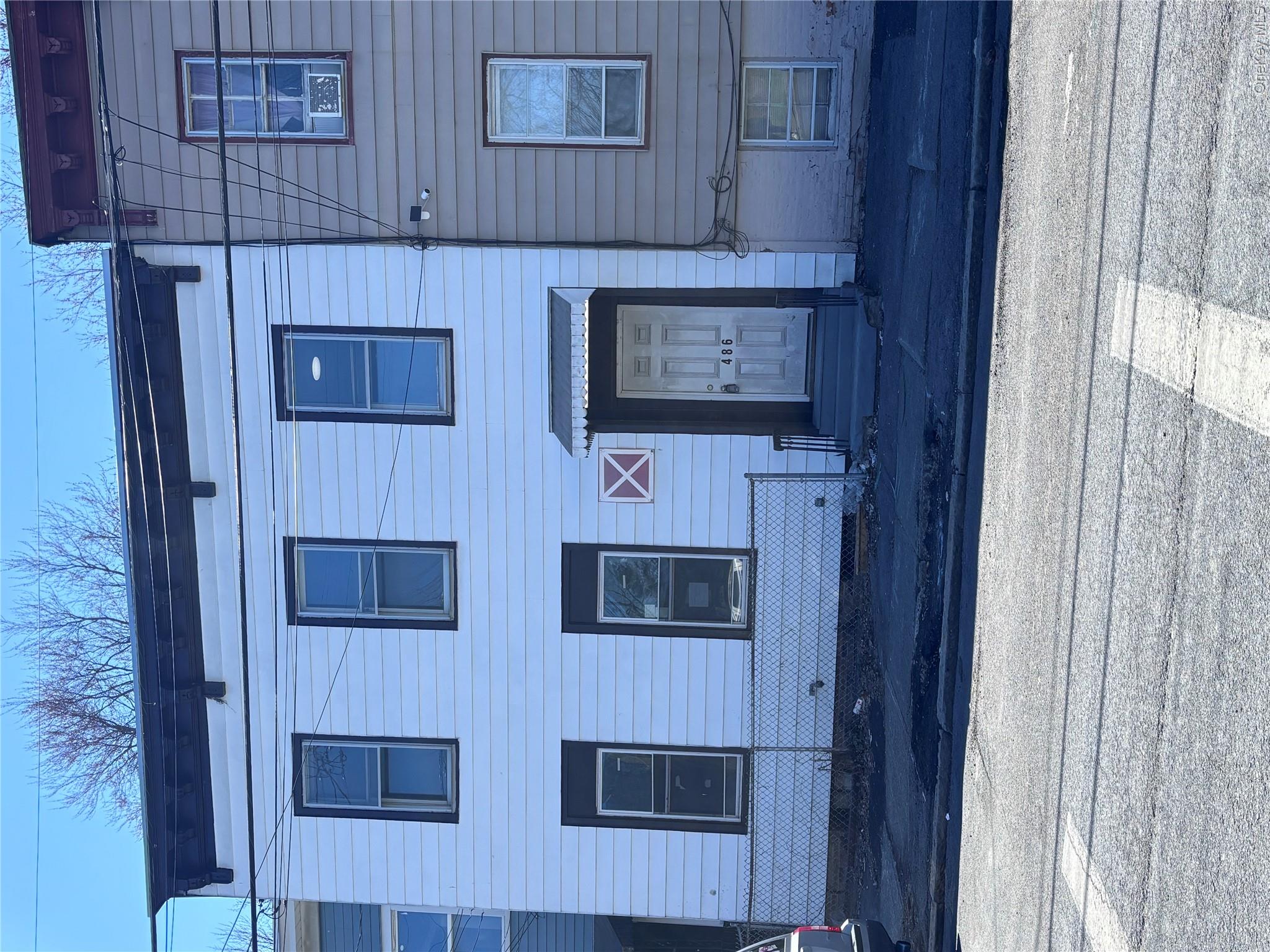 Photo 28