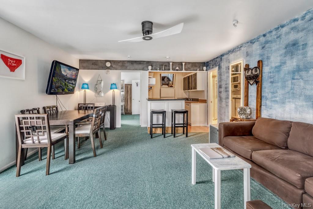 141 Harbor Walk