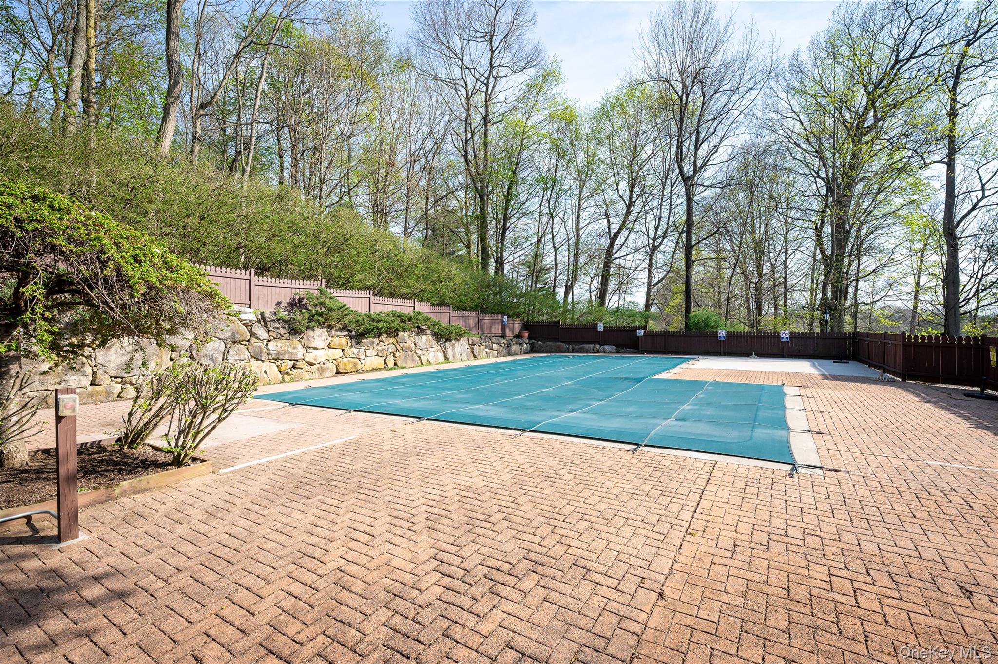 33 Foxwood Circle
