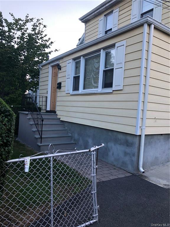 184 Trenchard Street