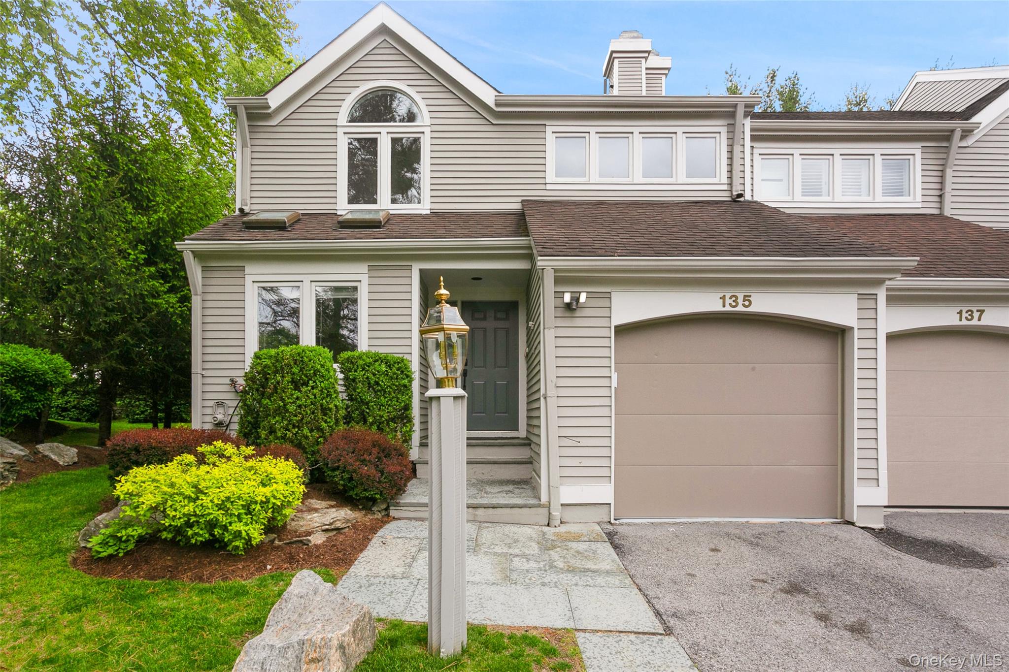 135 Boulder Ridge Road