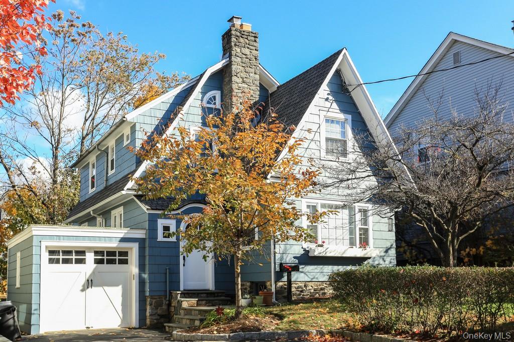 215 Maple Avenue