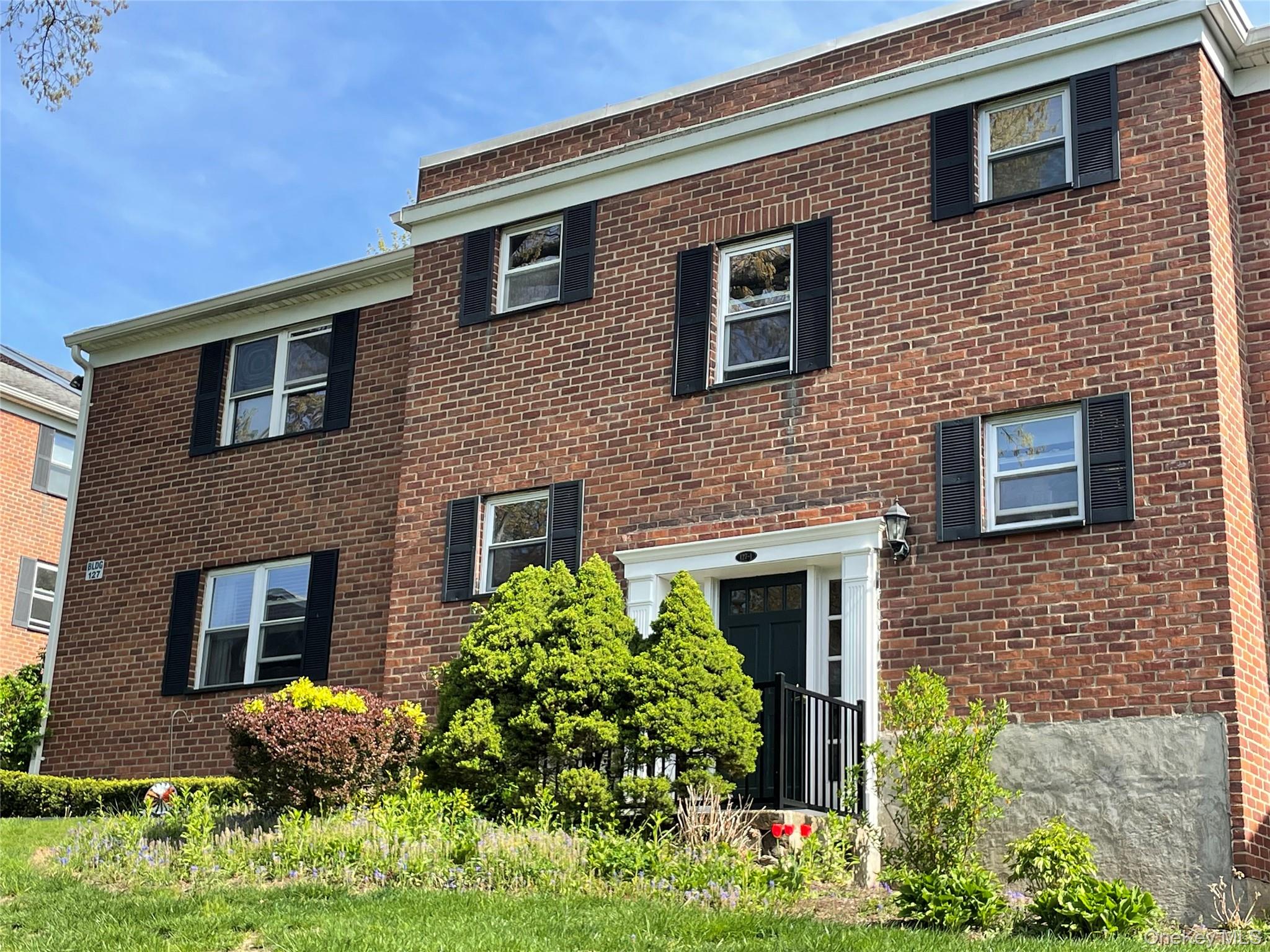 127-1 South Highland Avenue