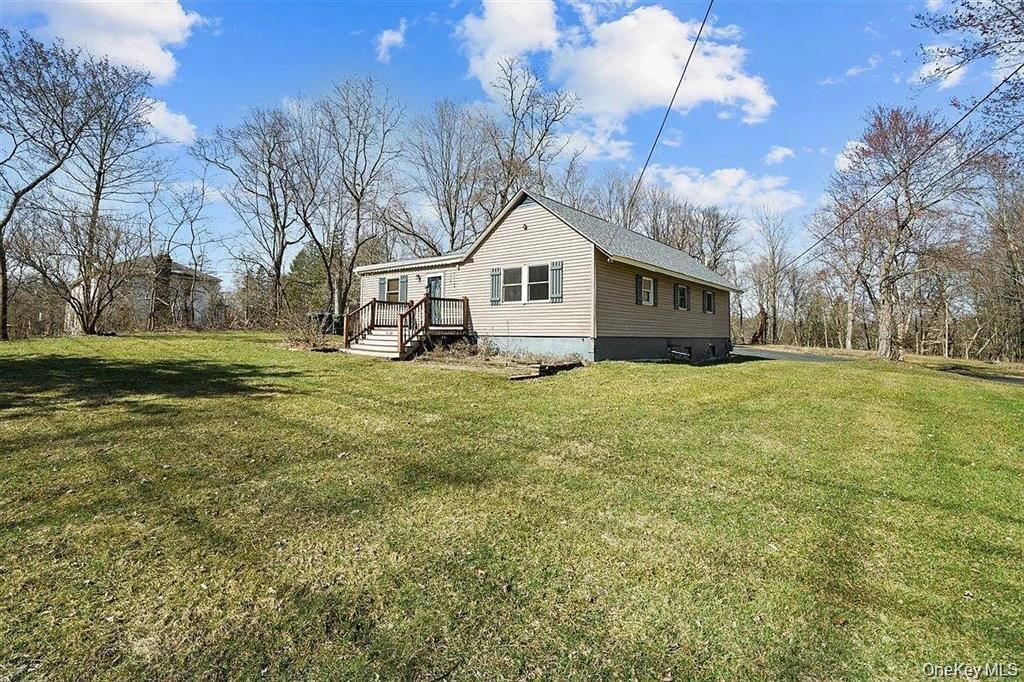 1535 Route 208