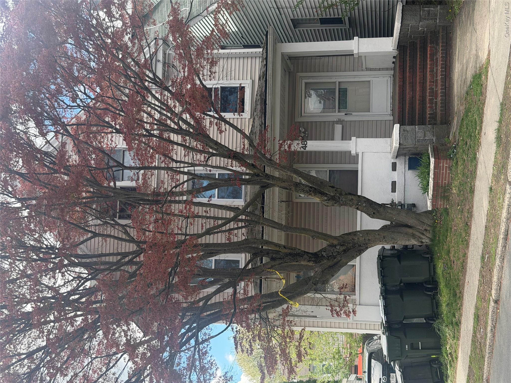 48 Oakland Avenue