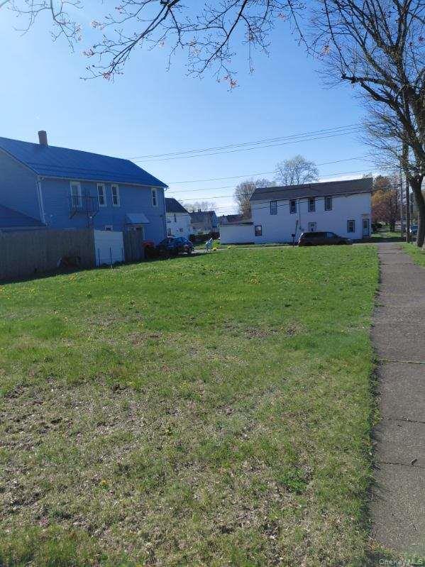 49 Courtney Street
