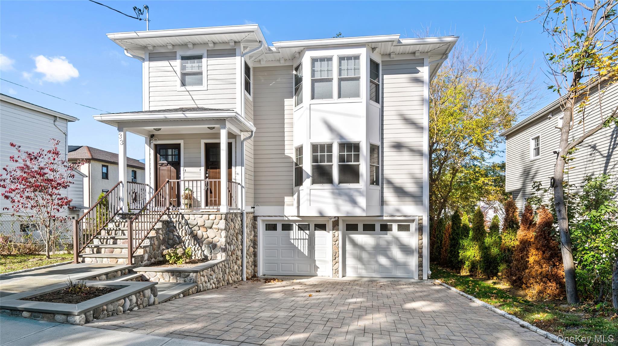 33 Devoe Street