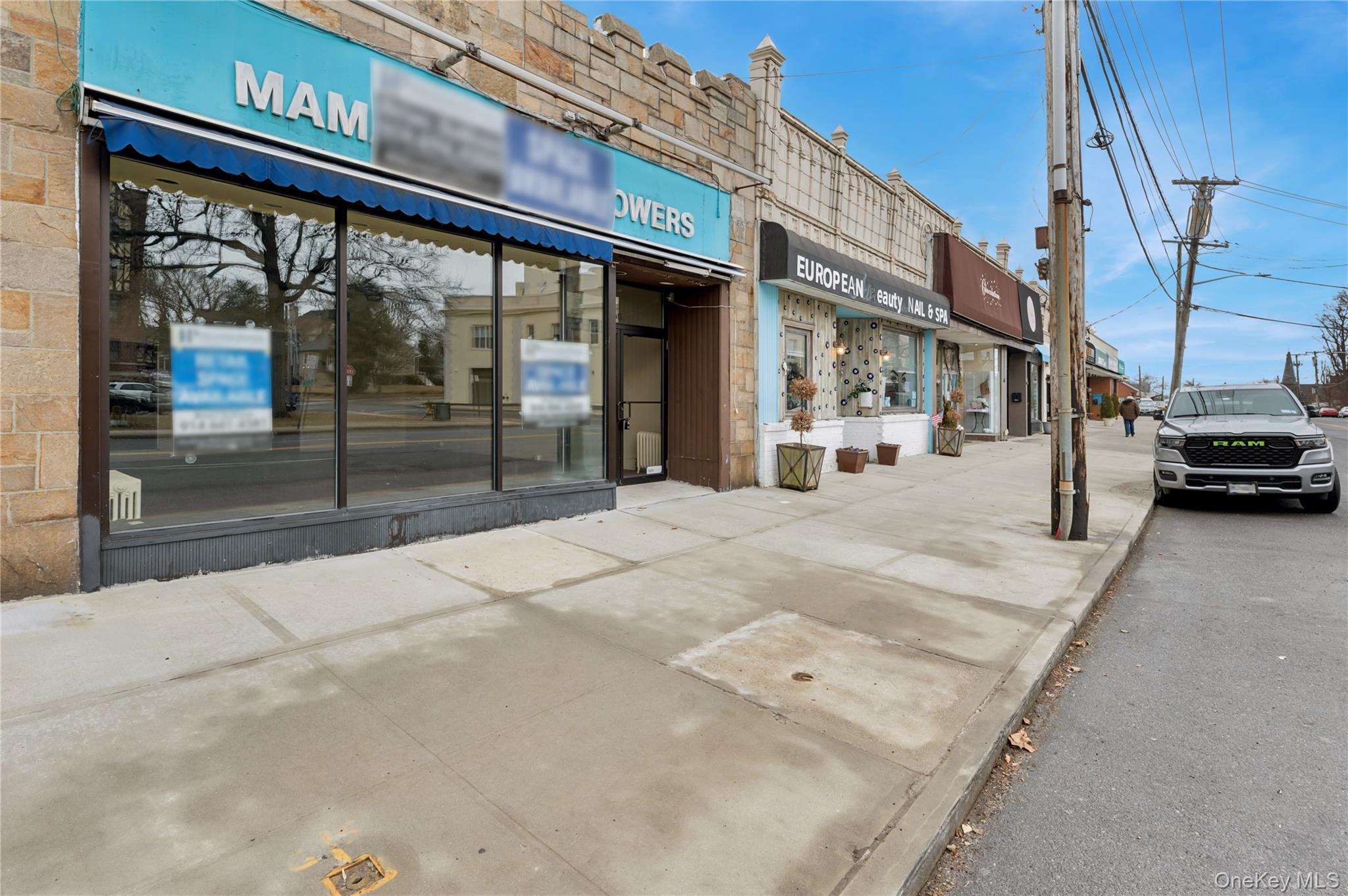 615 East Boston Post Road