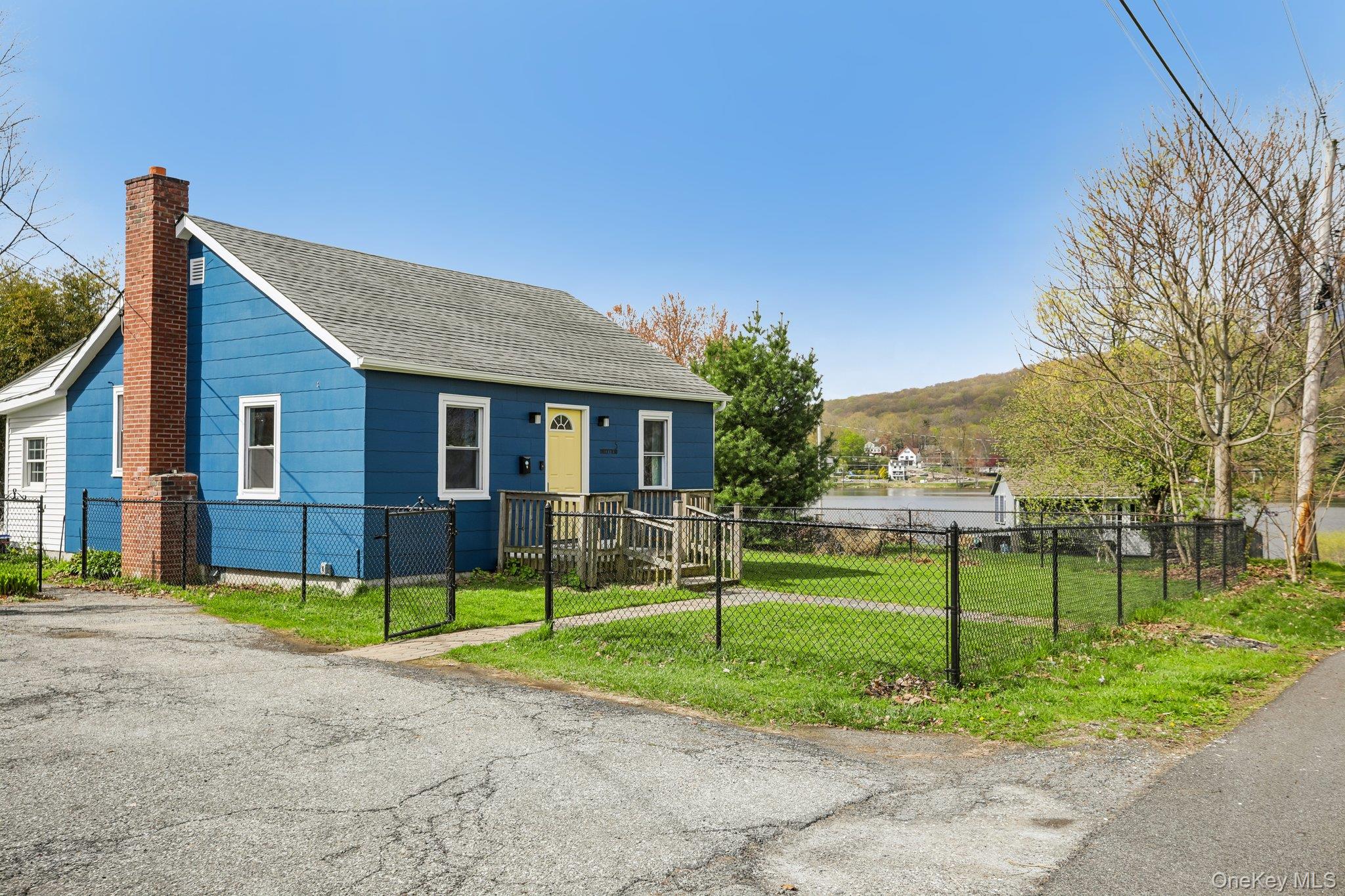 5 Huguenot Road