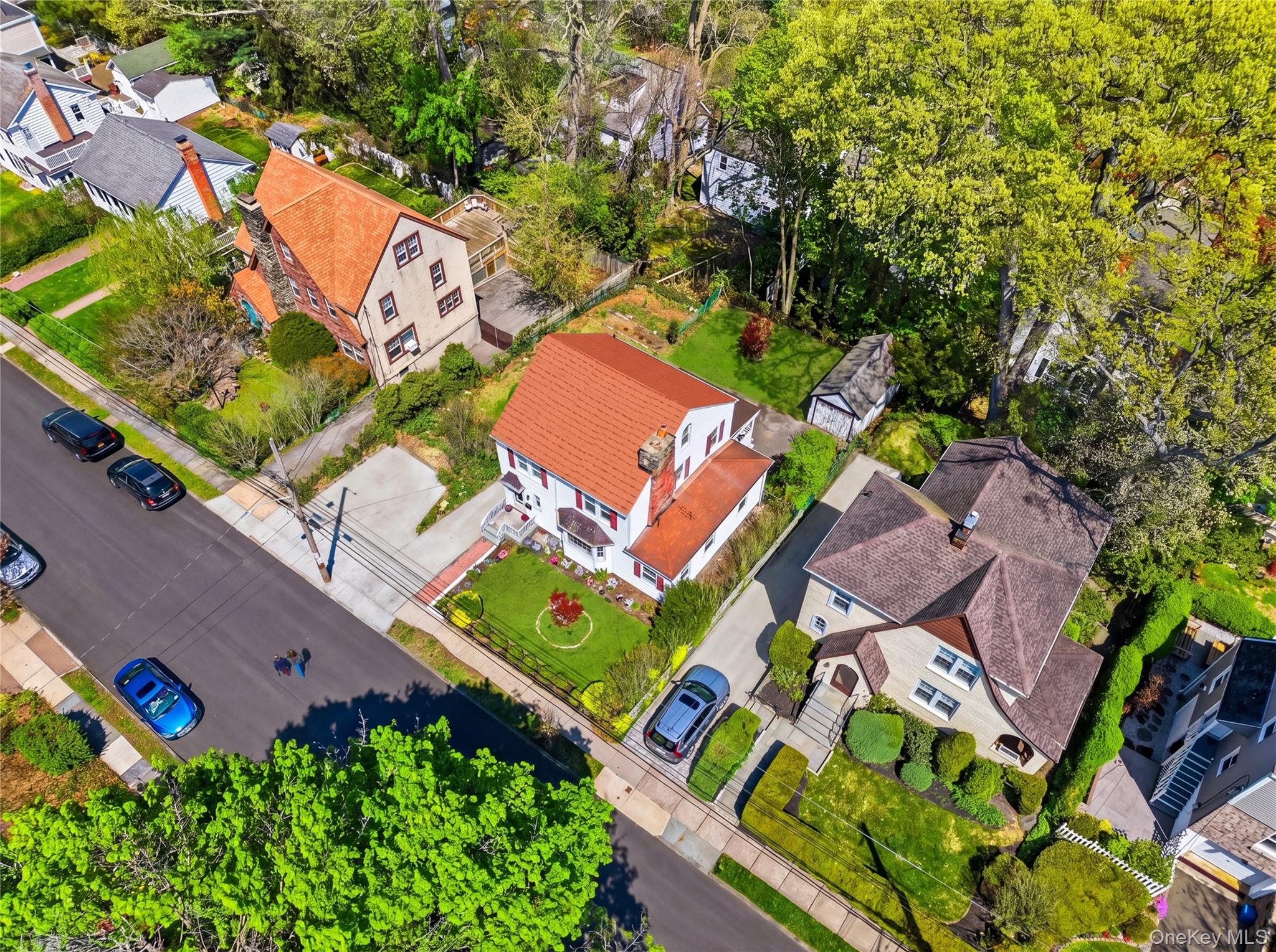 30 Rossmore Avenue