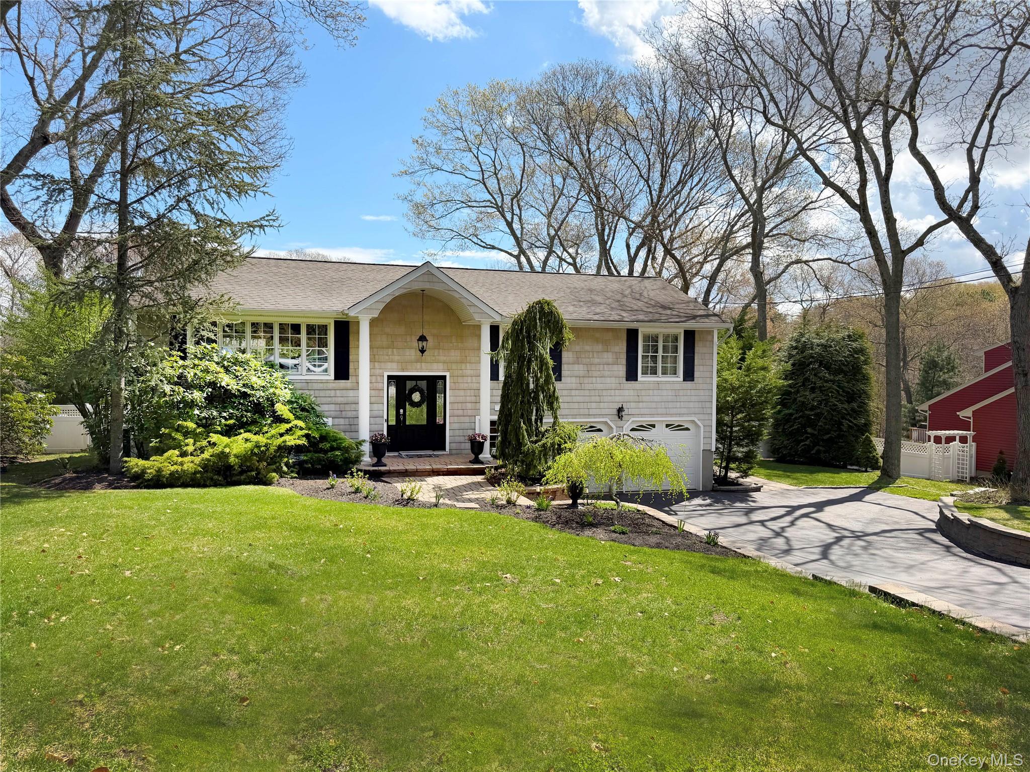 43 Grassy Pond Drive