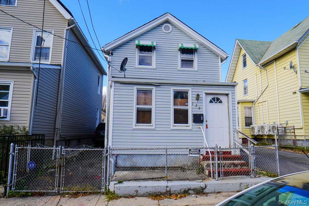 128 7th Avenue