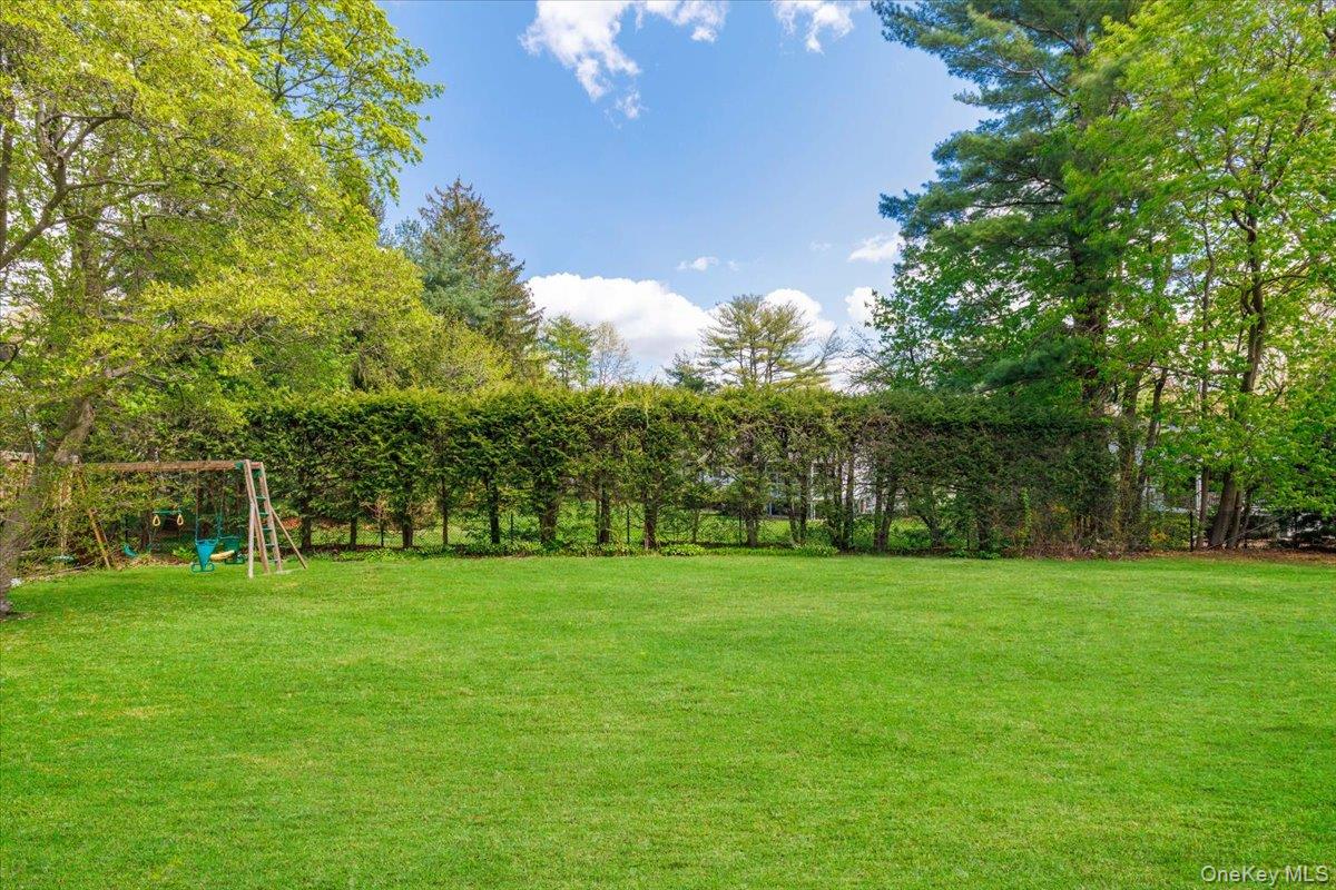17 Rock Ridge Drive