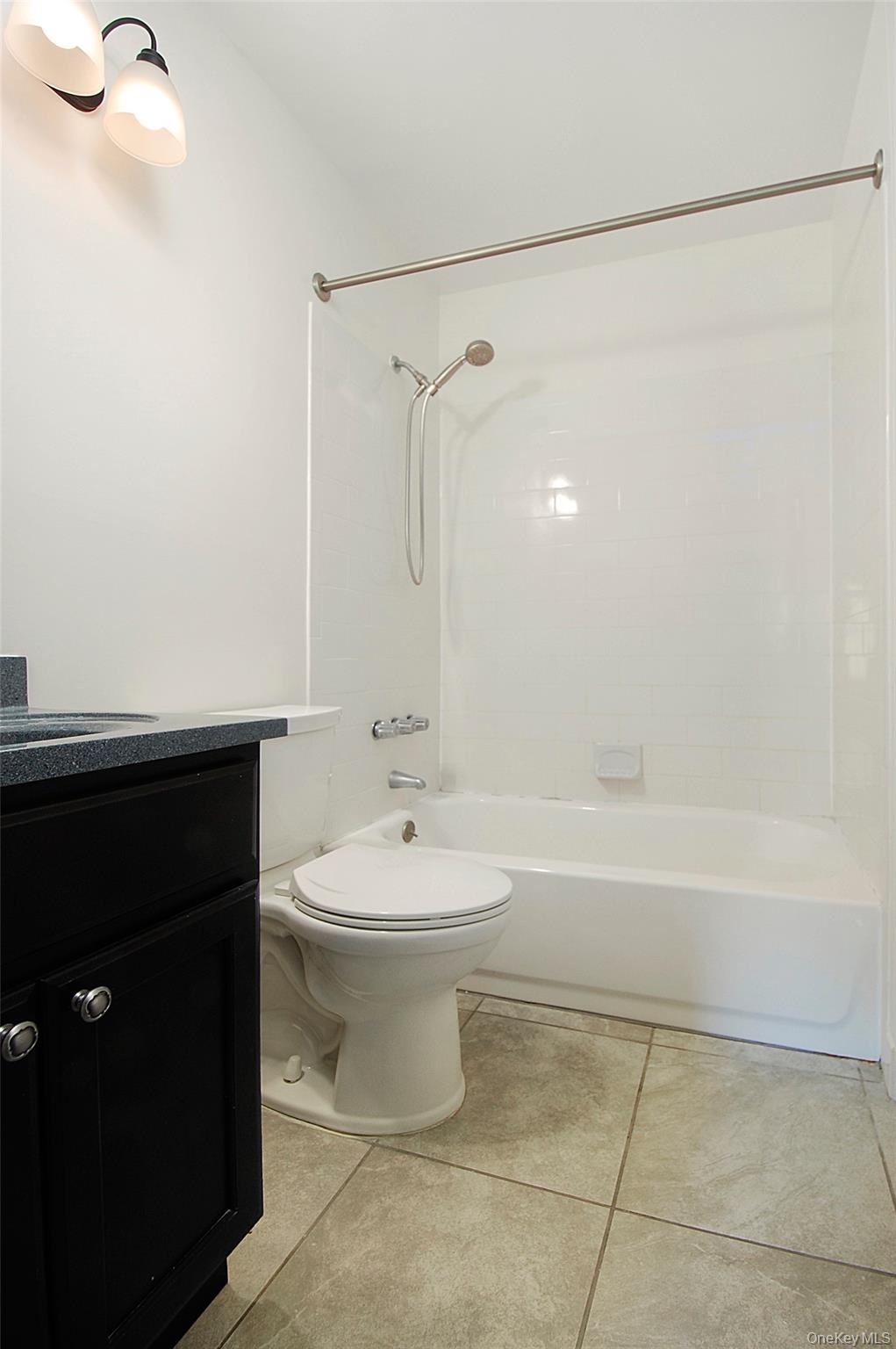 15 Lexington Hill