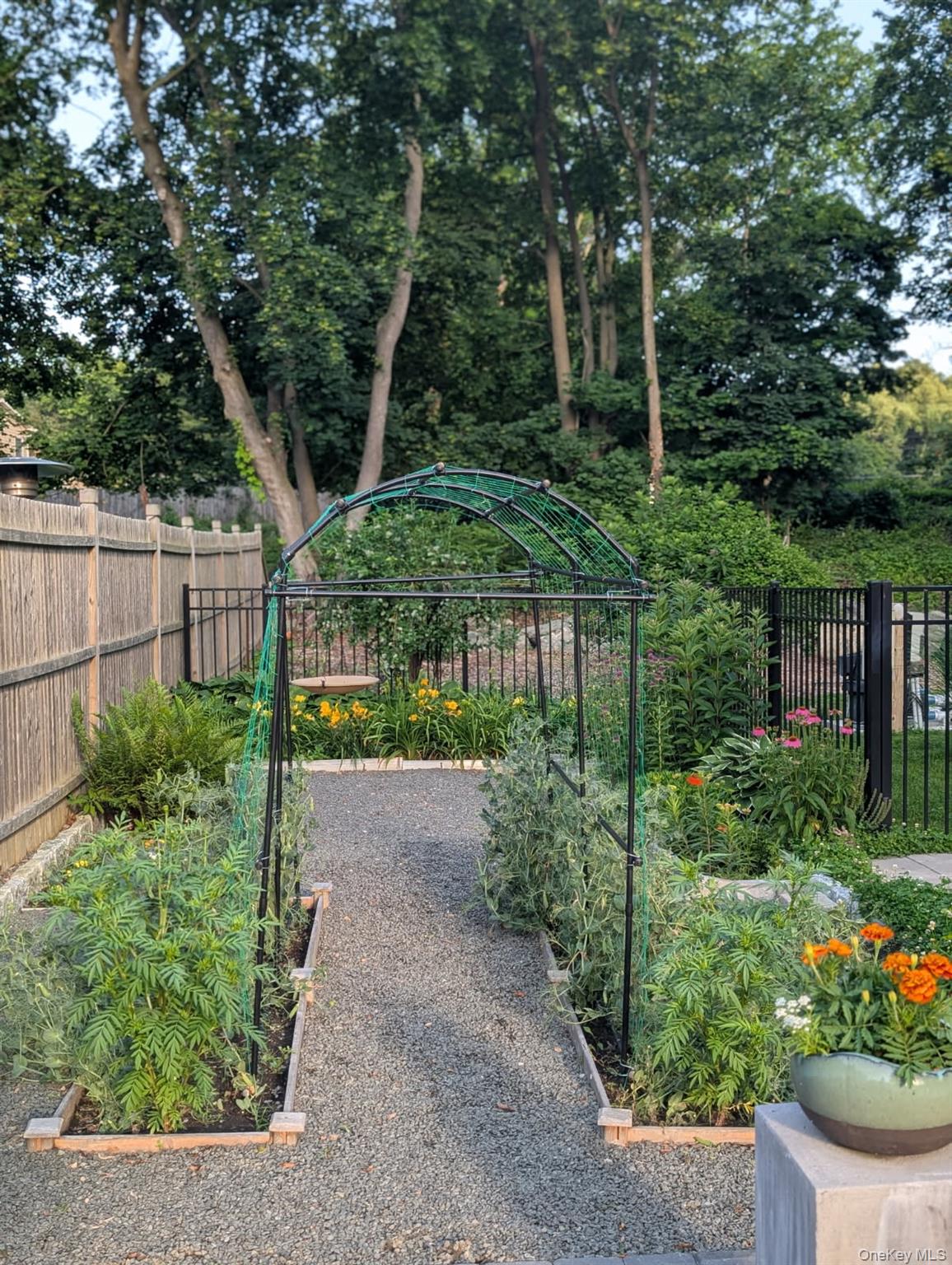 98 Greenbush Road