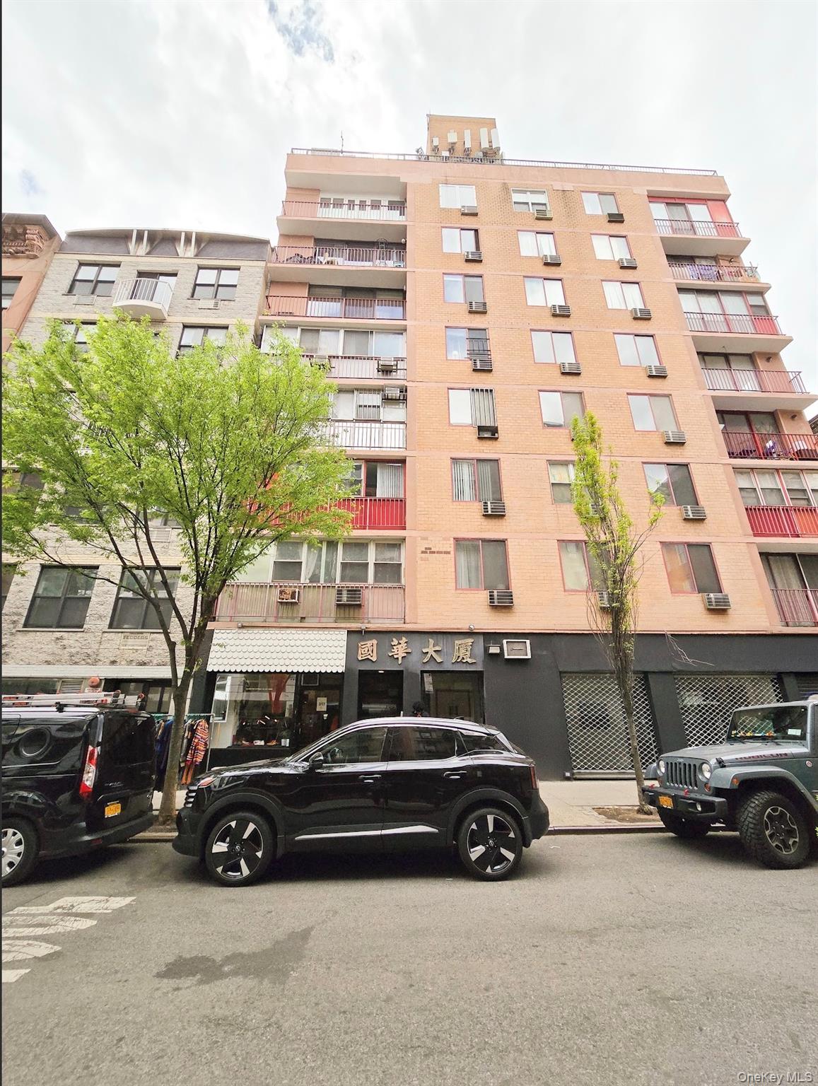 48 Hester Street
