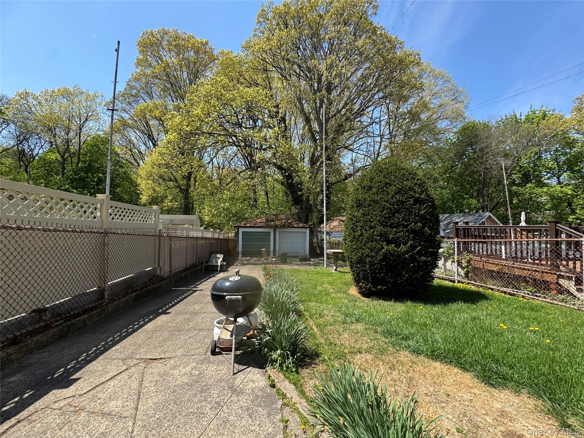 Photo 18