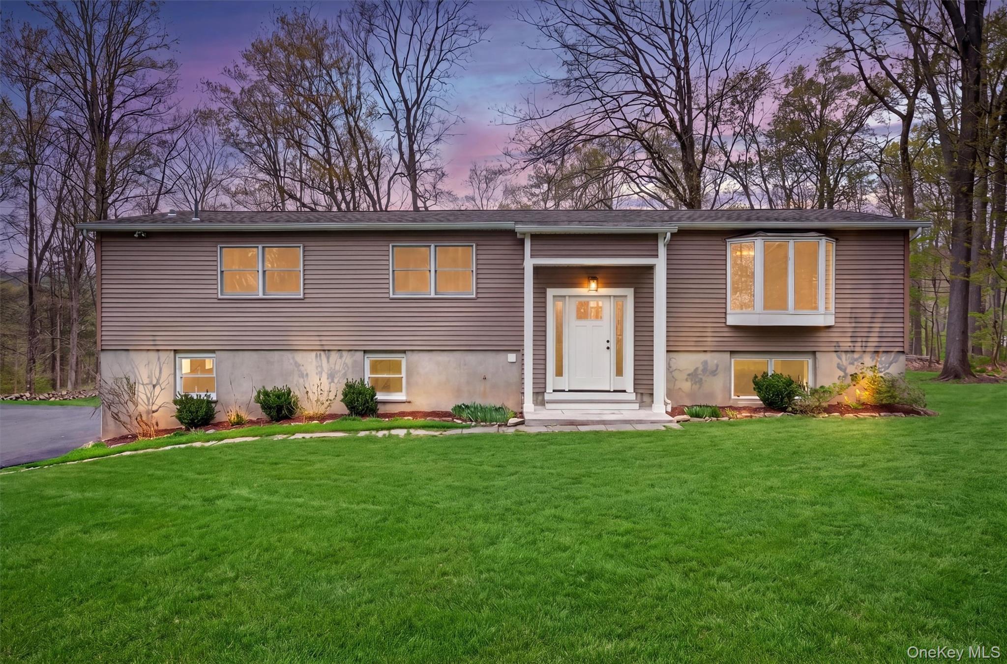 69 Hy Vue Terrace