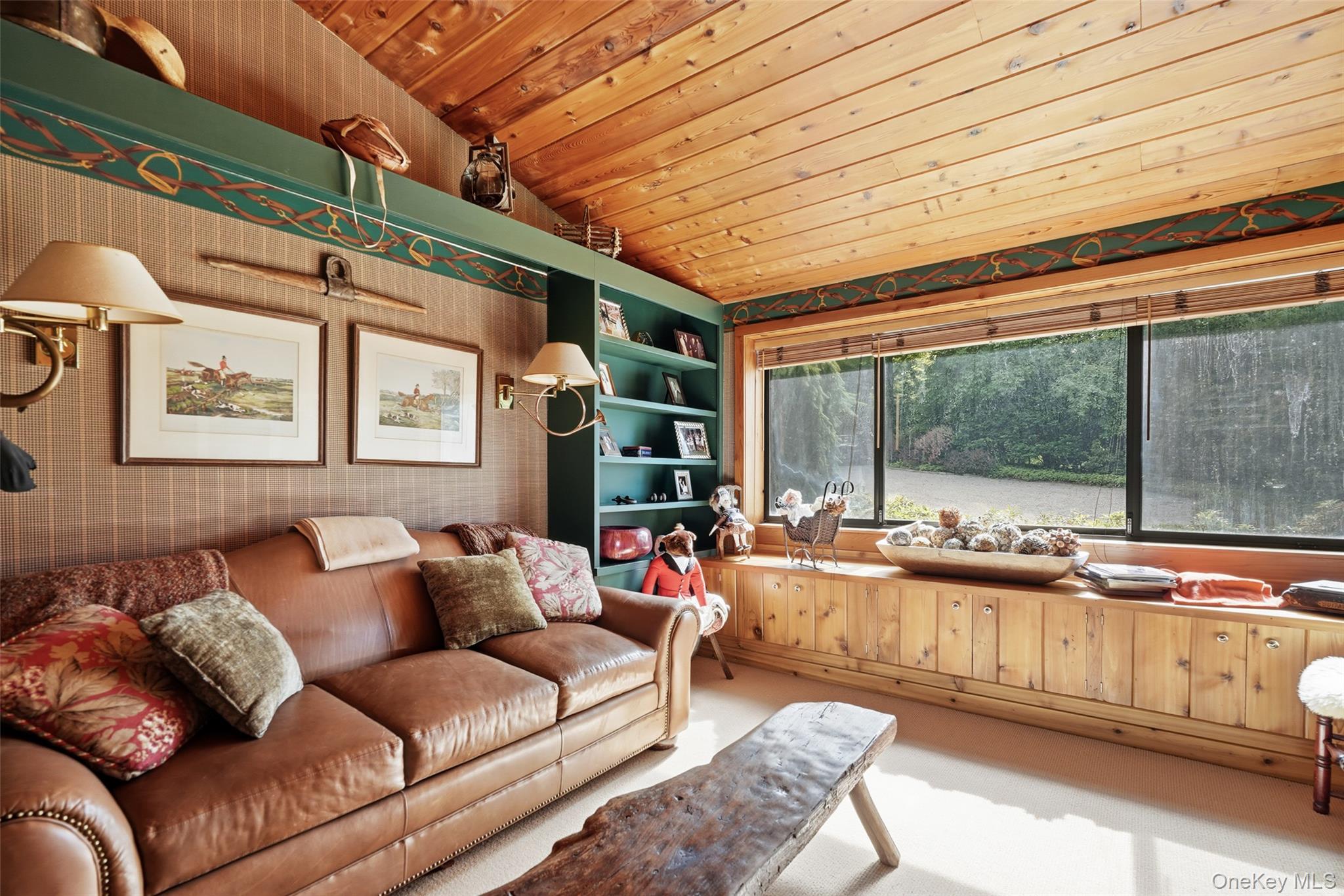 Guest Quarters