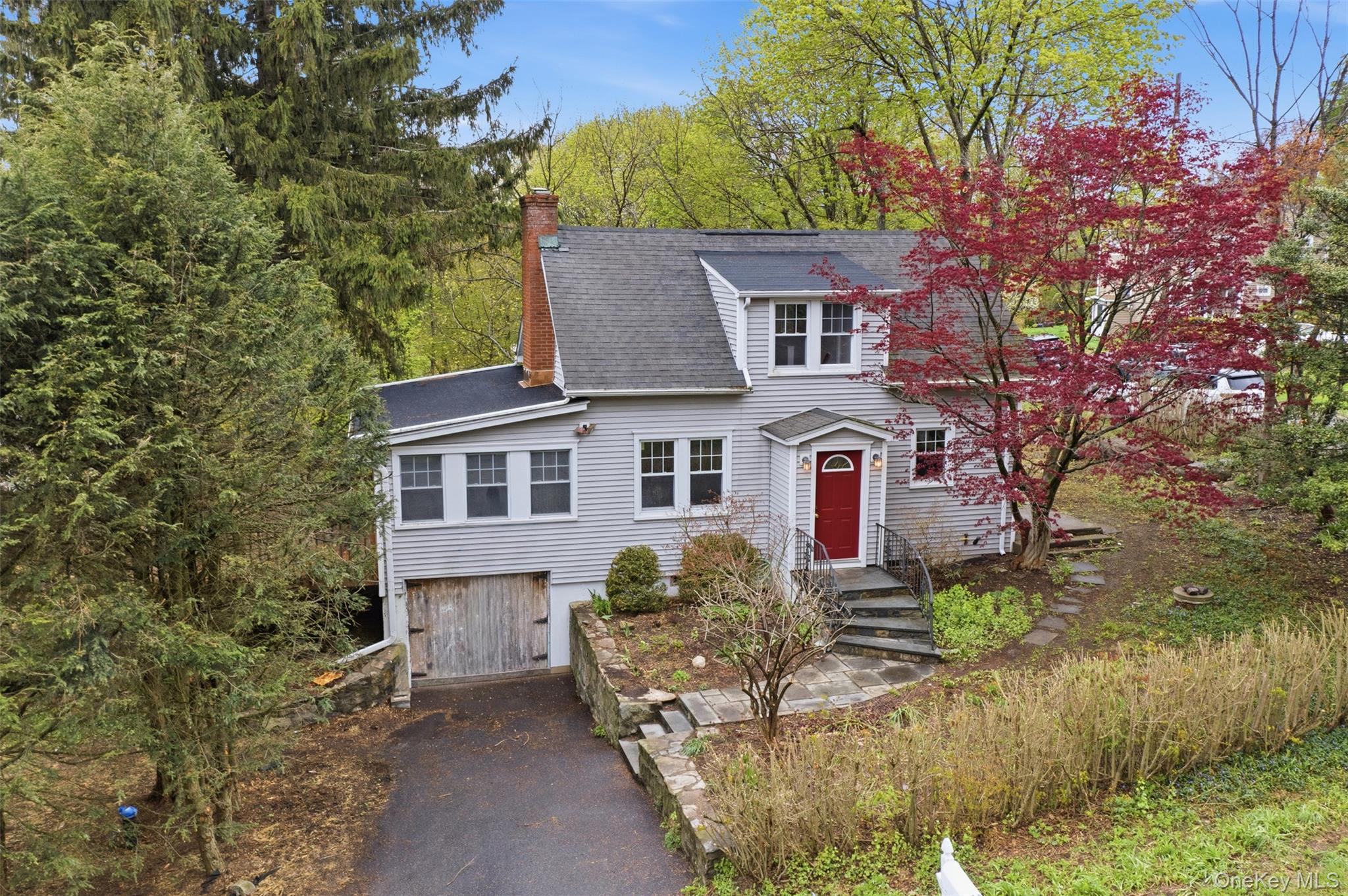 49 Longfellow Drive