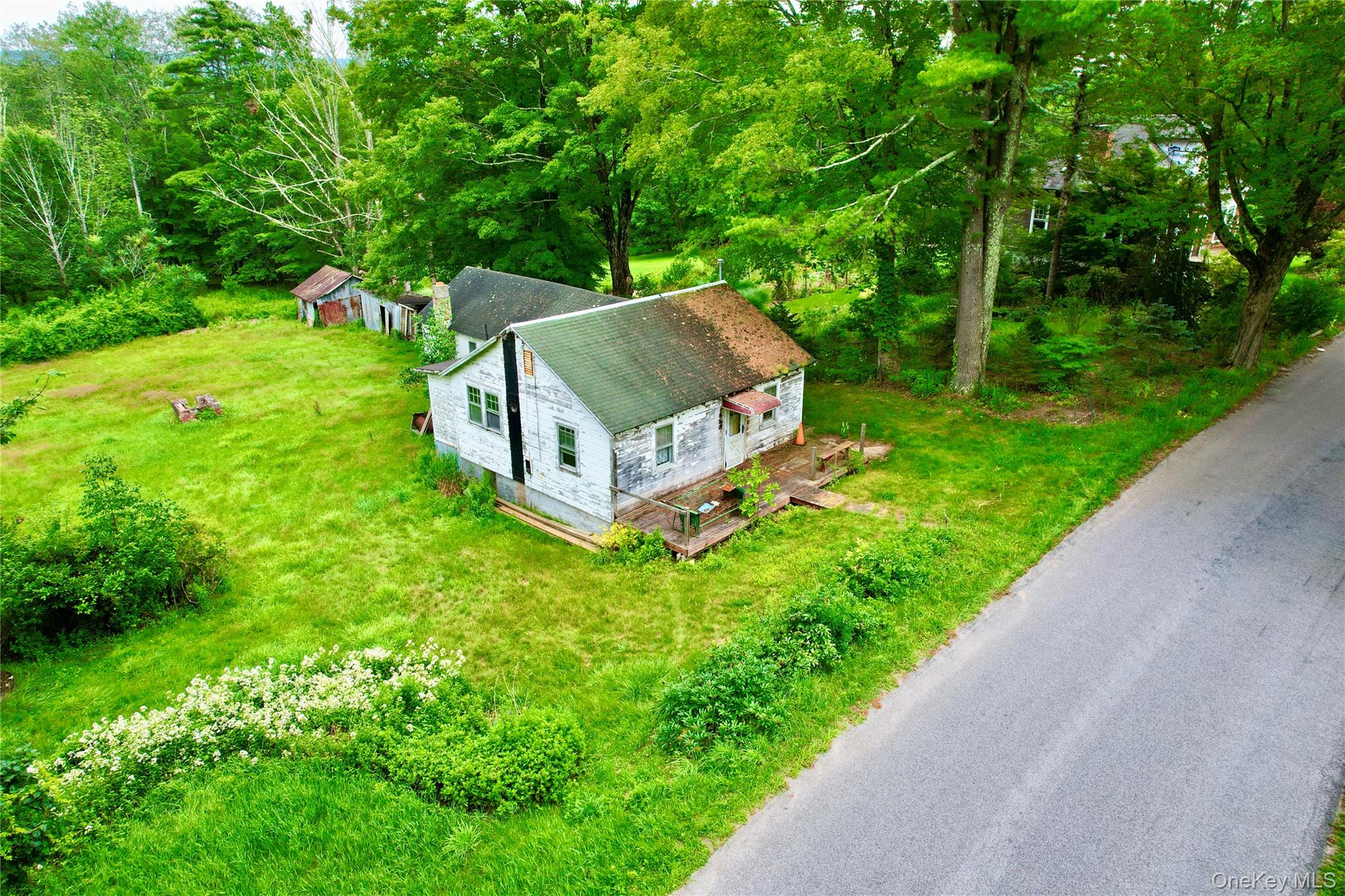 595-599 Oak Ridge Road