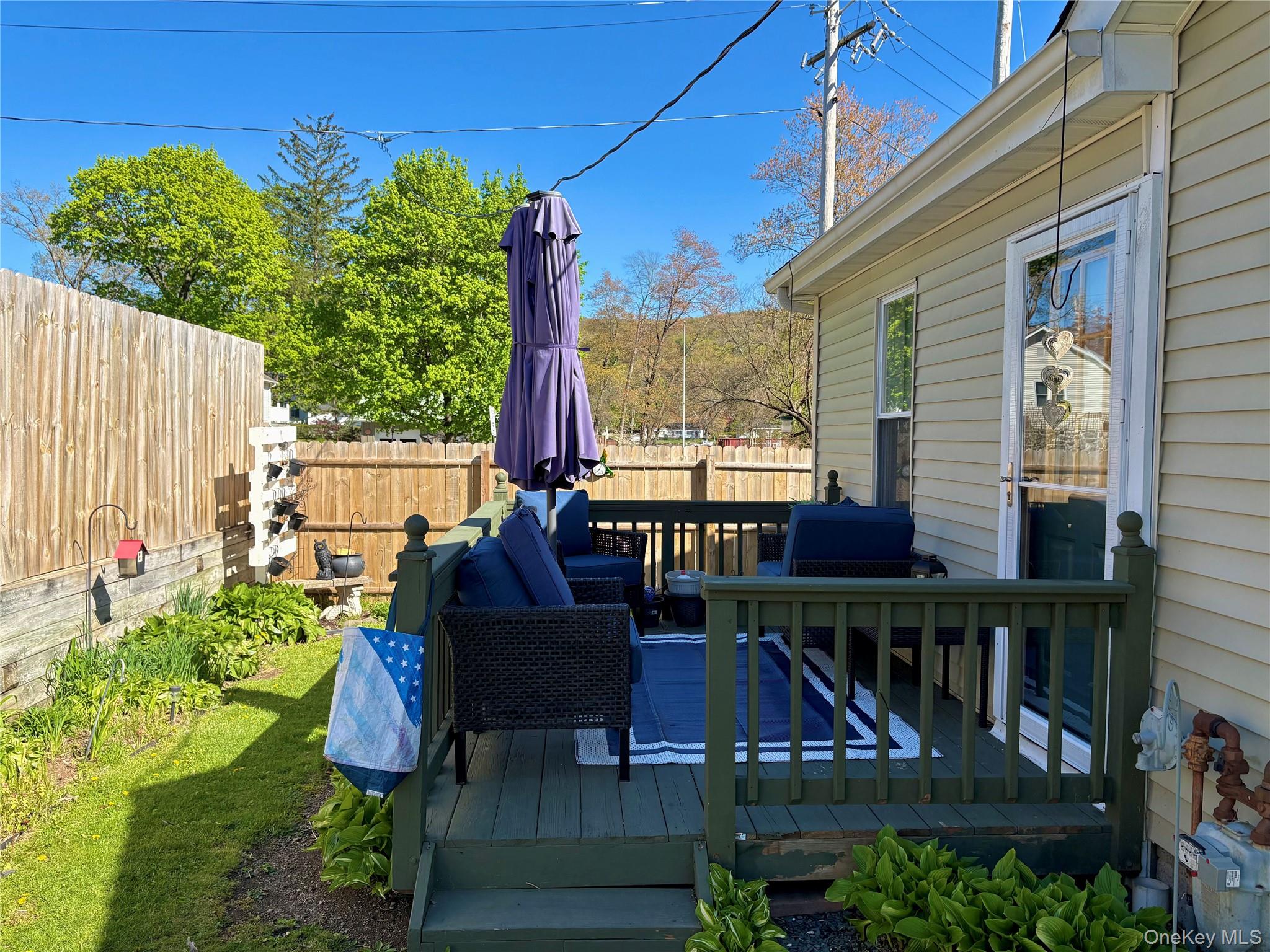 Deck