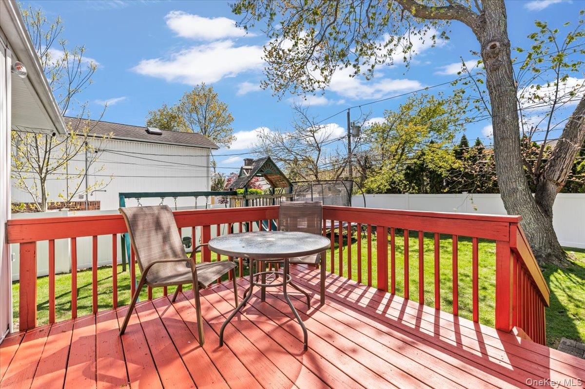 Deck