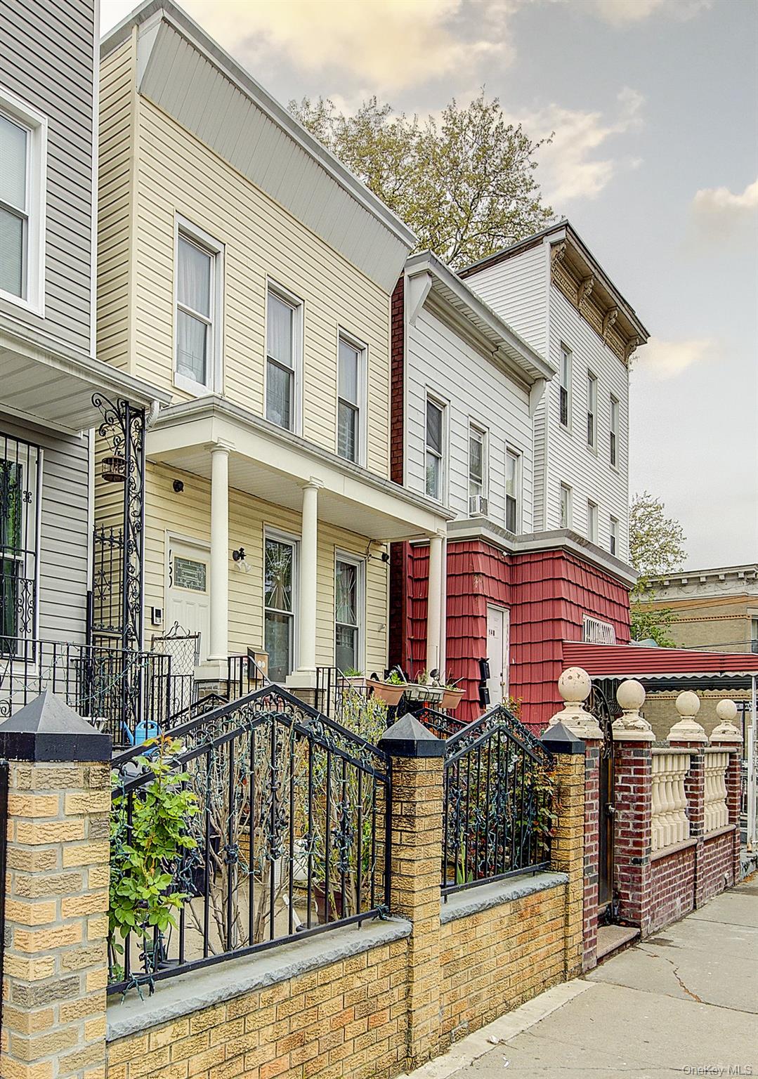 150 Ridgewood Avenue