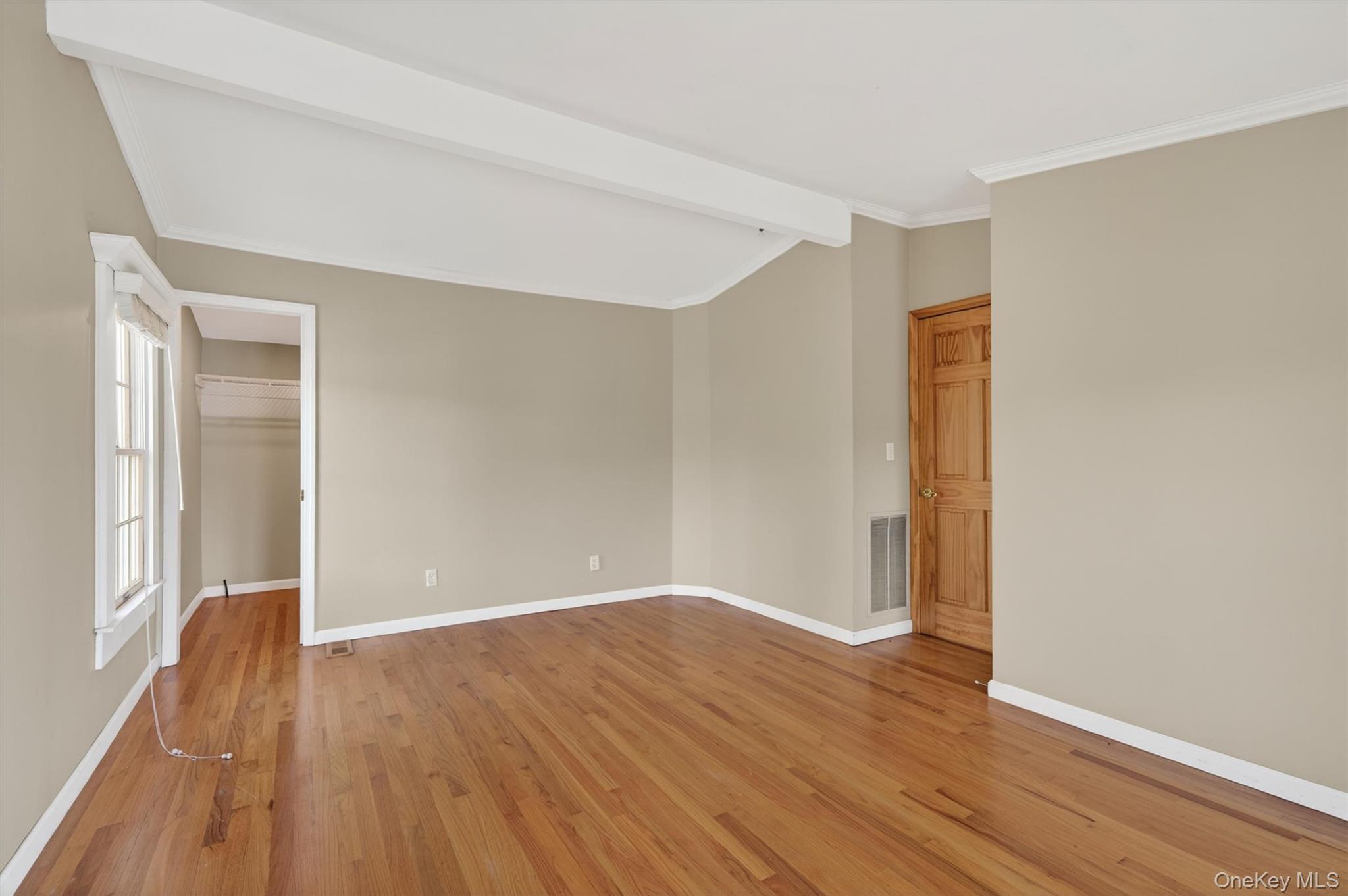 66 Edgemere Avenue