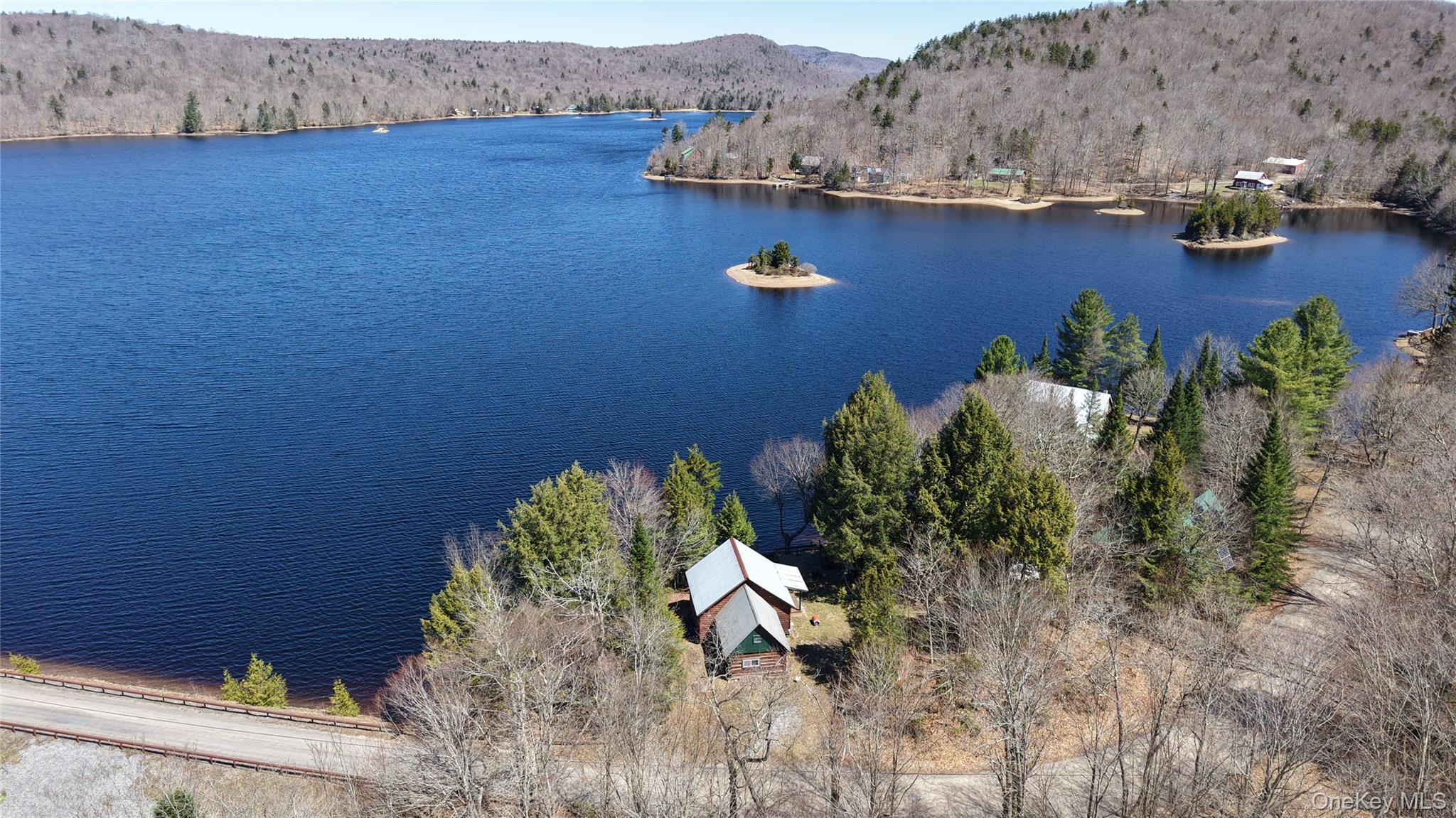 2923 Lake Road