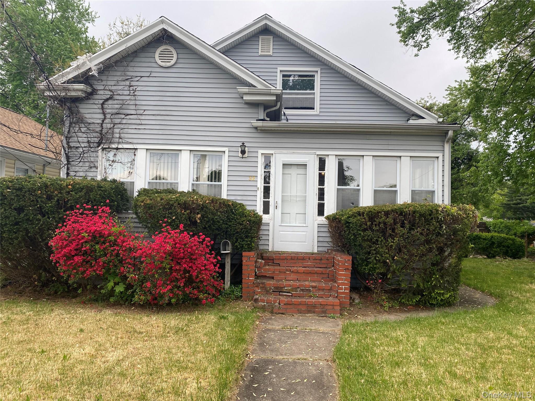 32 Rosemont Boulevard