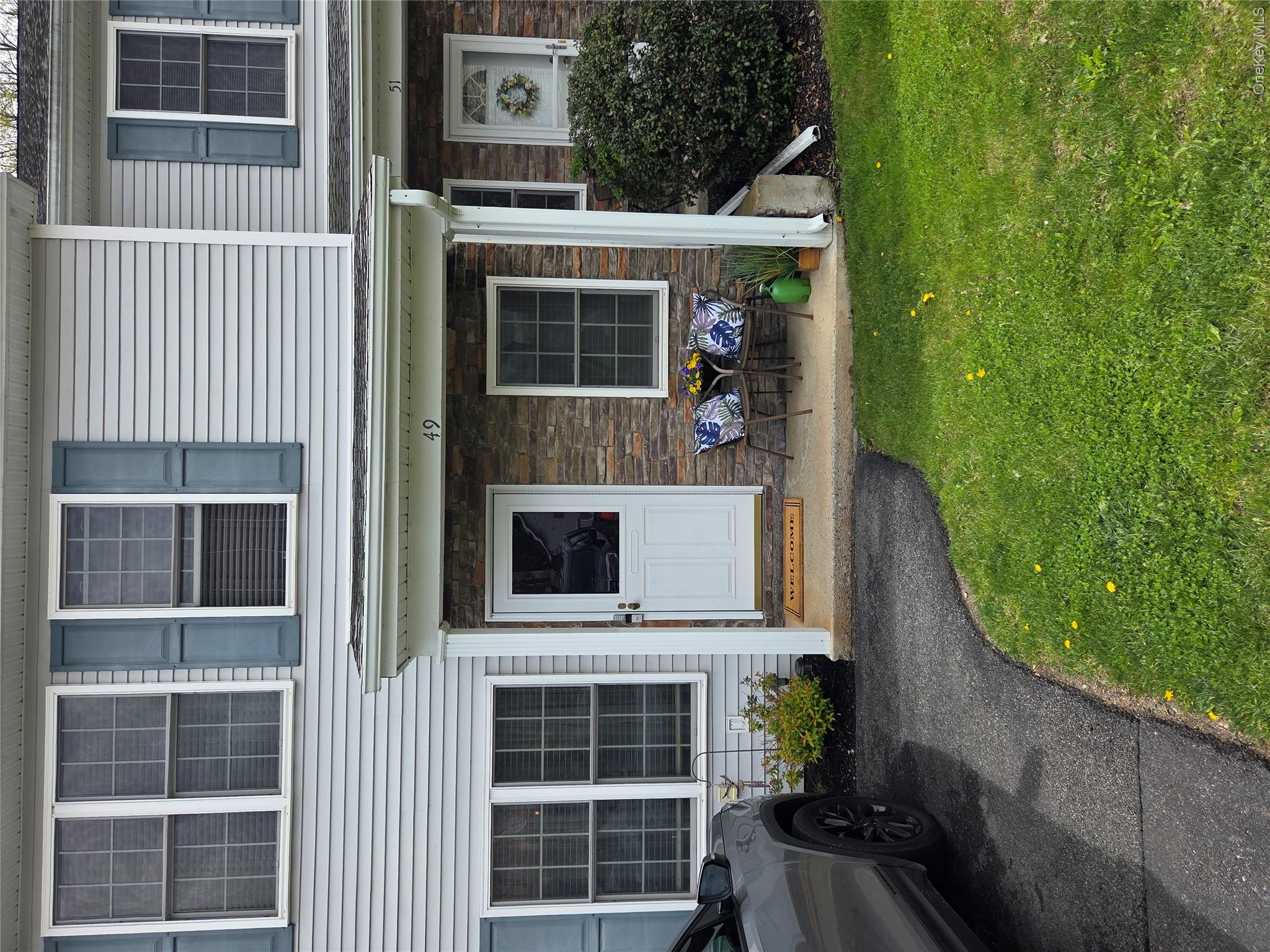 49 Aveonis Court