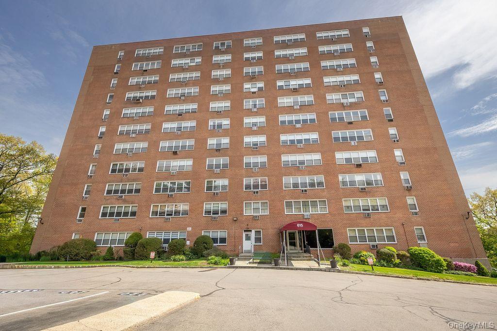 615 Palmer Road