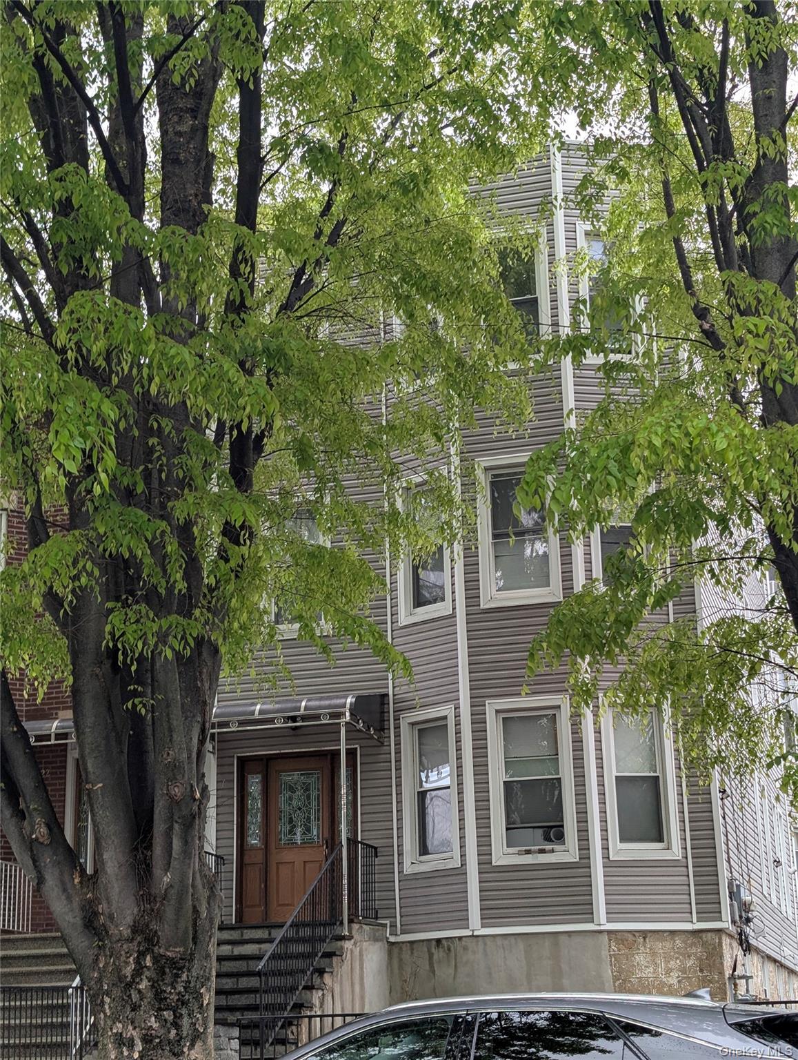 18 Sherman Avenue