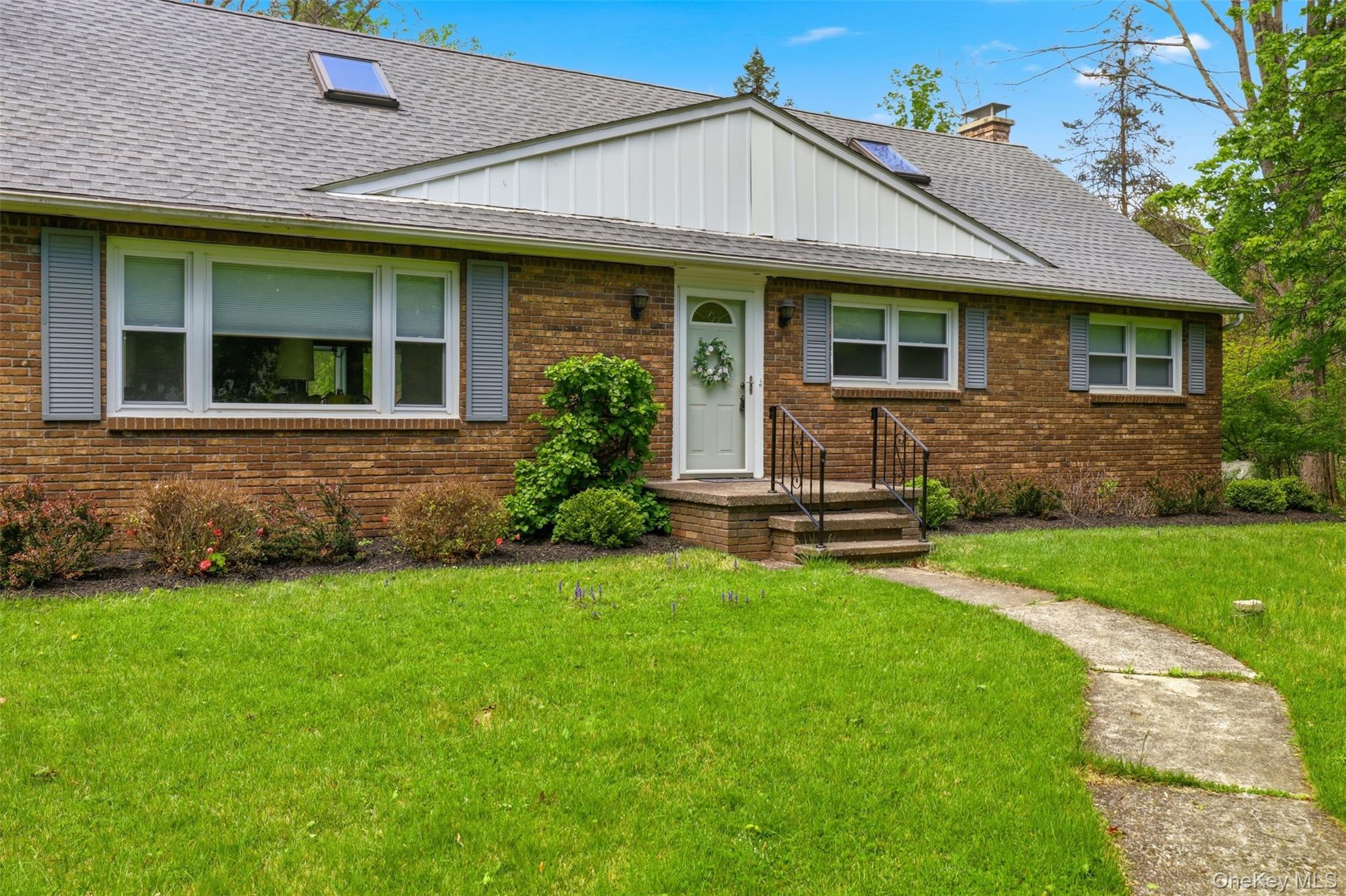 22 Candlewood Lane