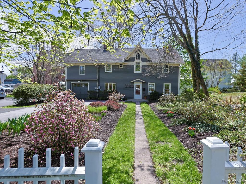 19 Hill Street