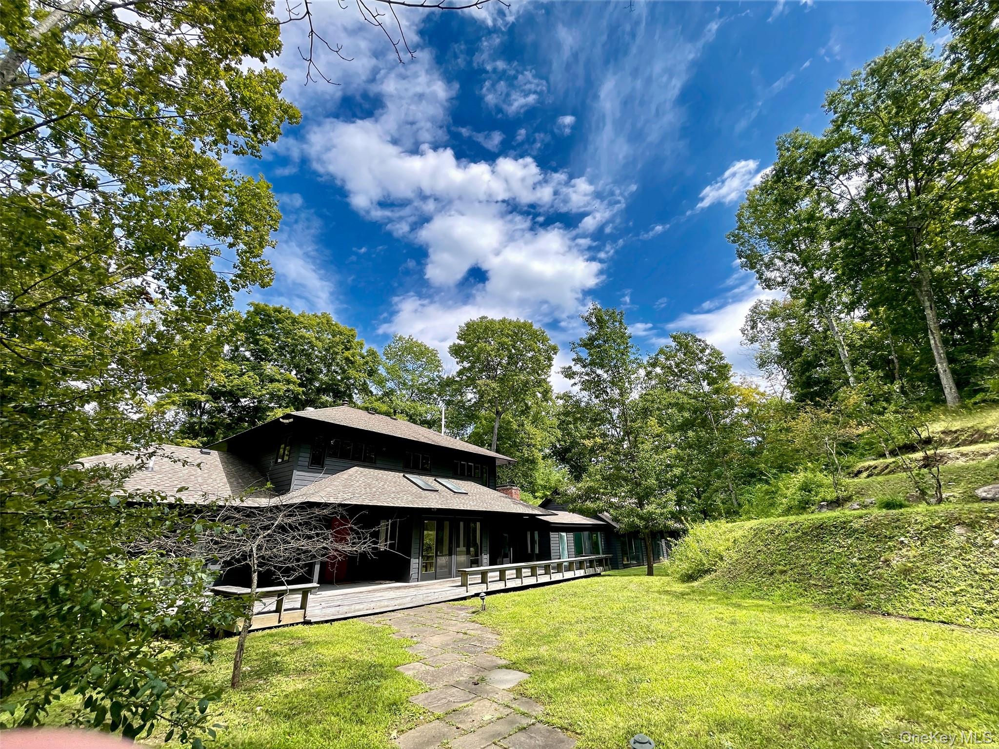 27 Woodlands Road