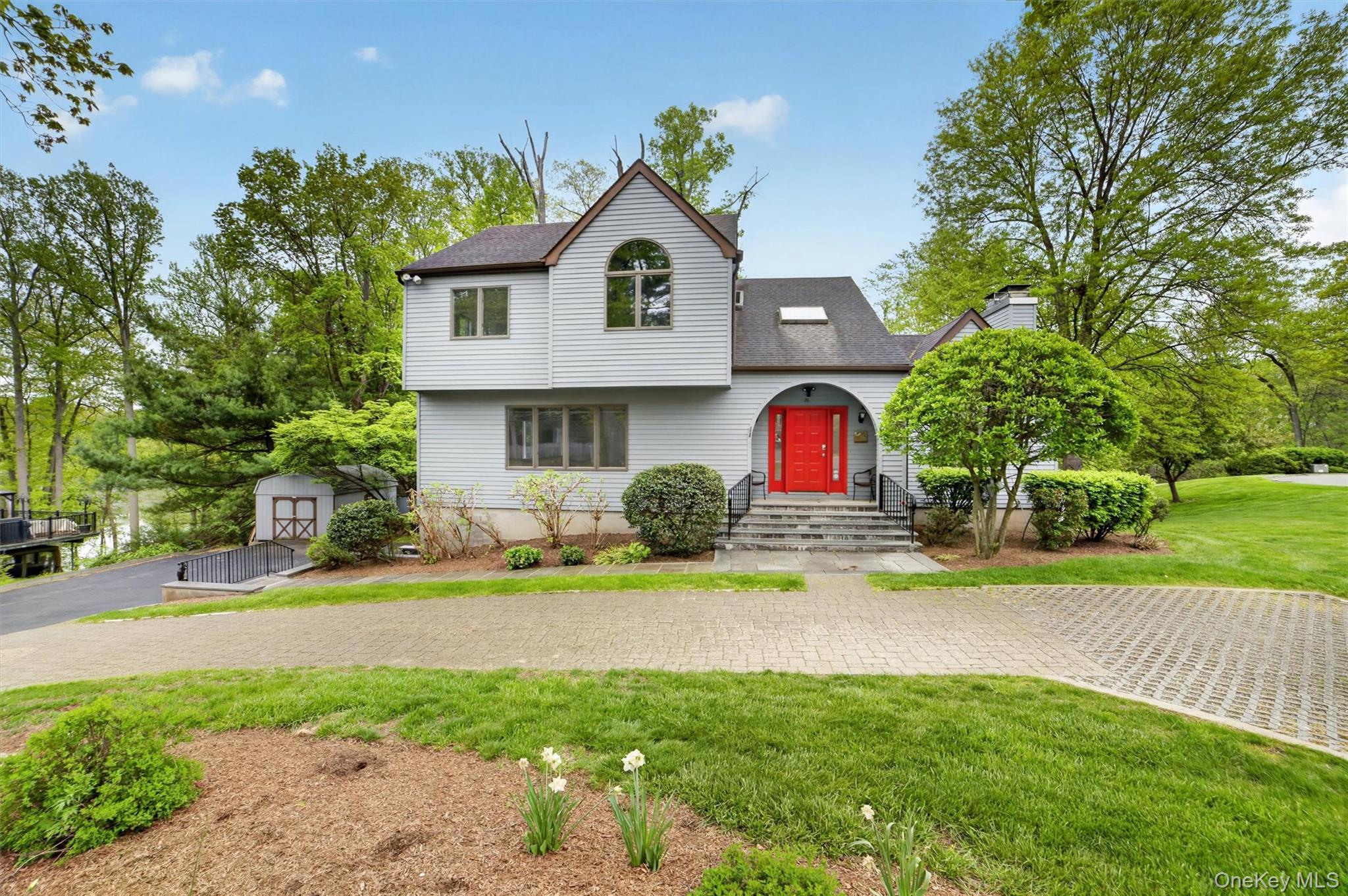 28 Lakeview
