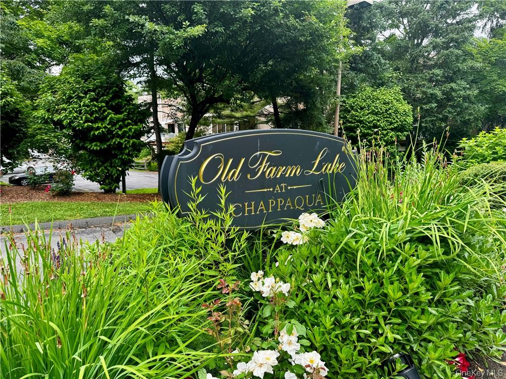 17 Rambling Brook Road