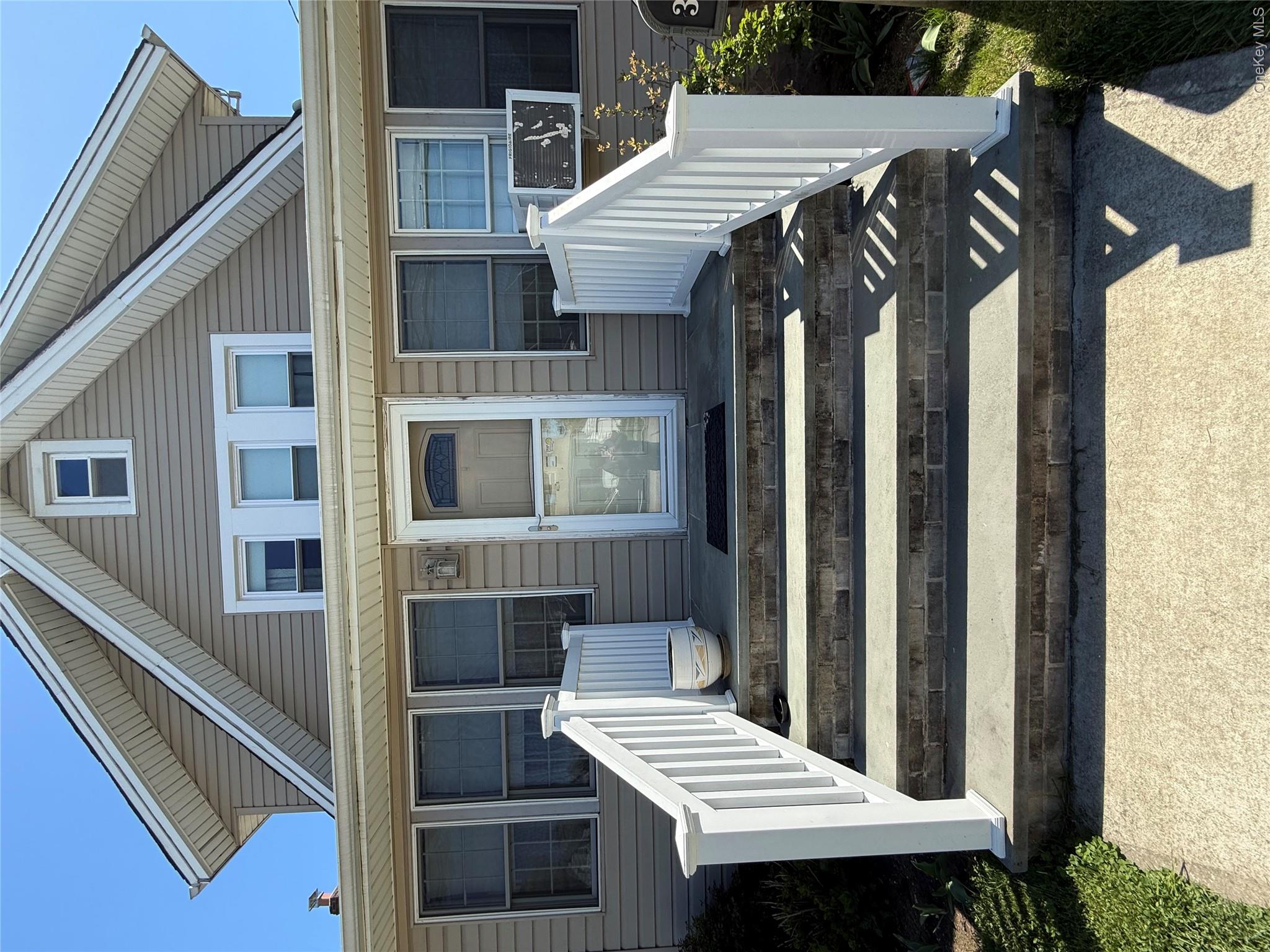 35 Franklin Avenue