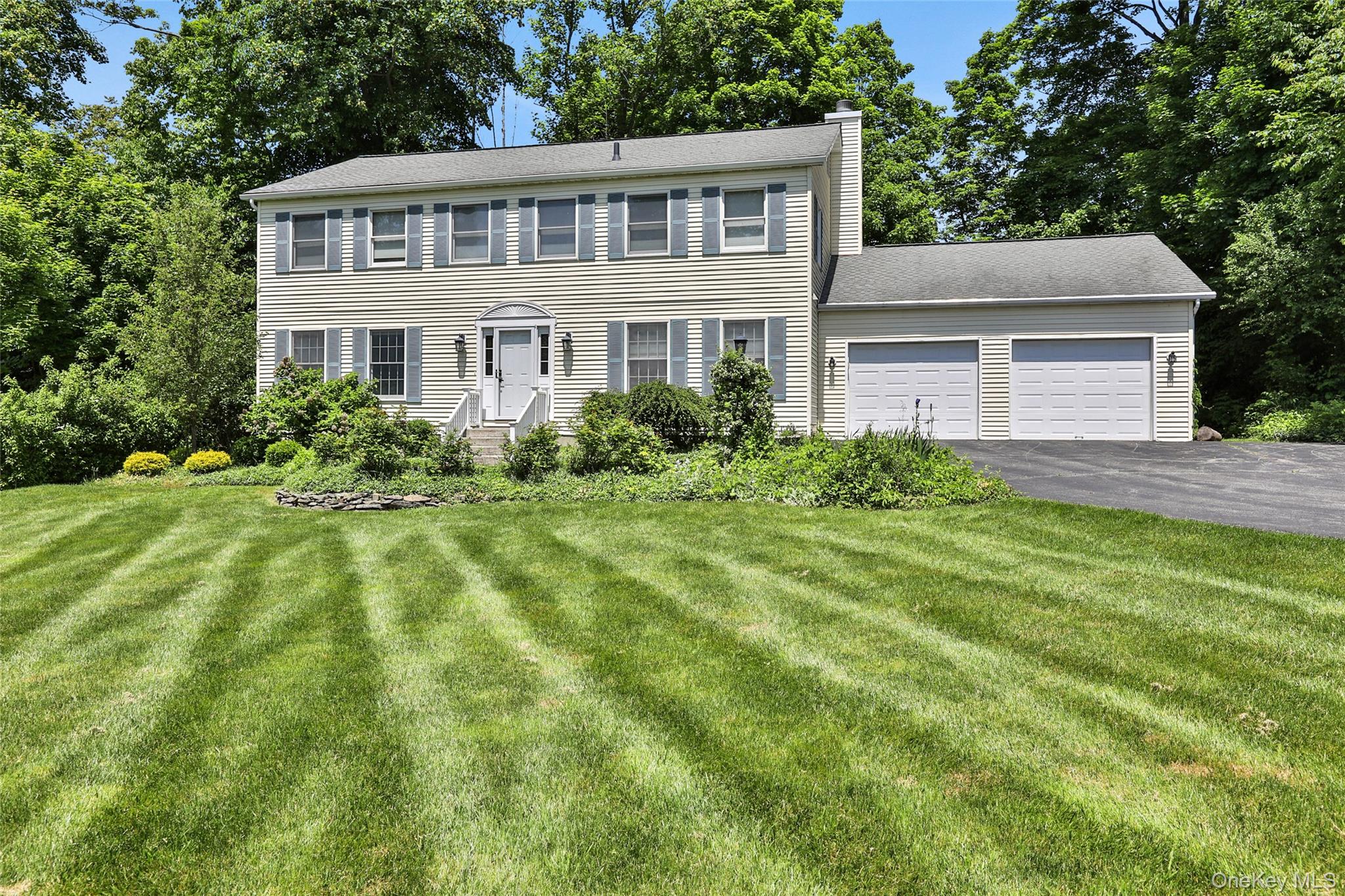 8 White Pine Lane