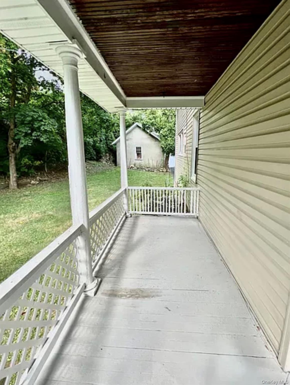 14 Valley Road